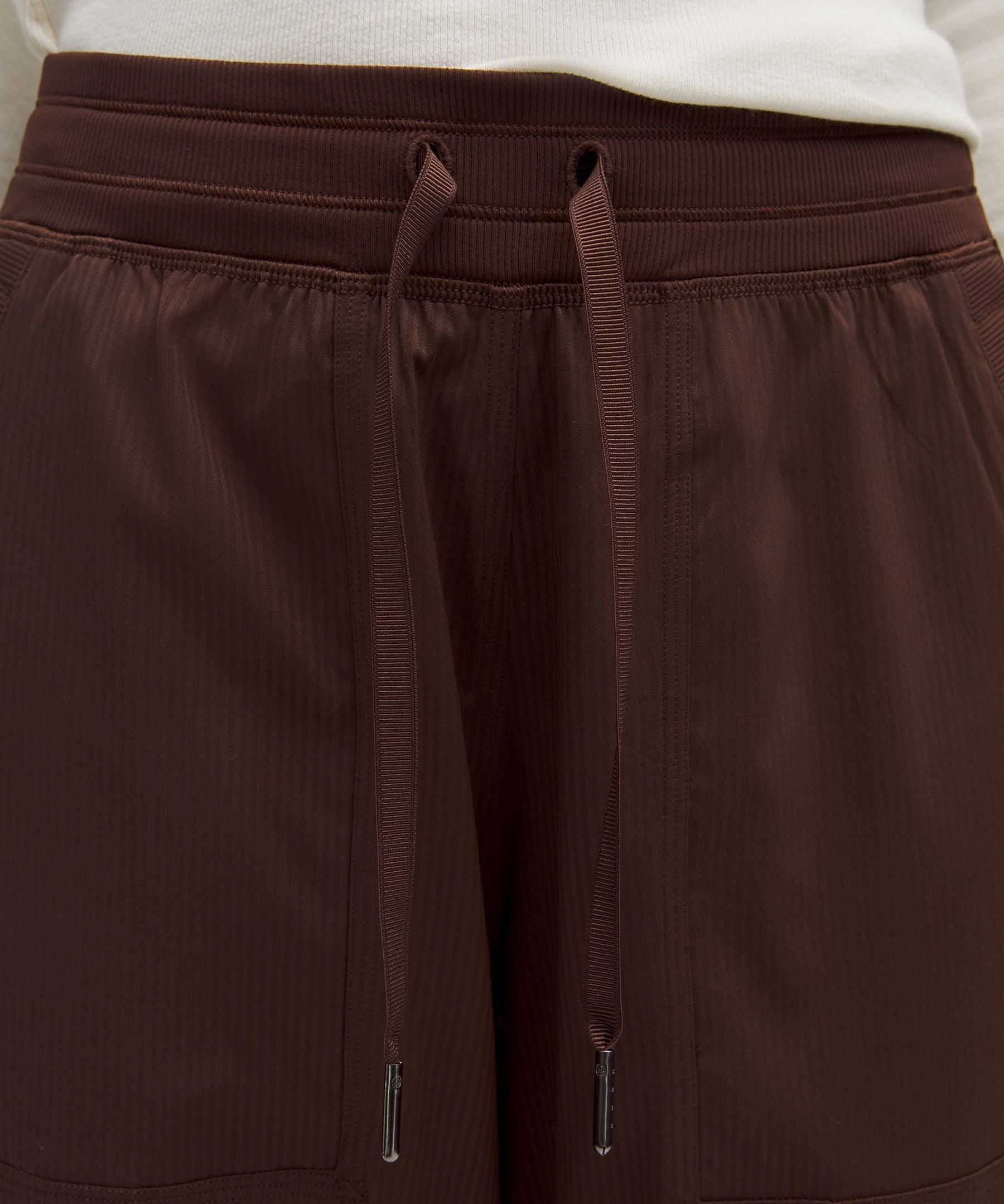 Dance Studio Relaxed-Fit Mid-Rise Cargo Pant