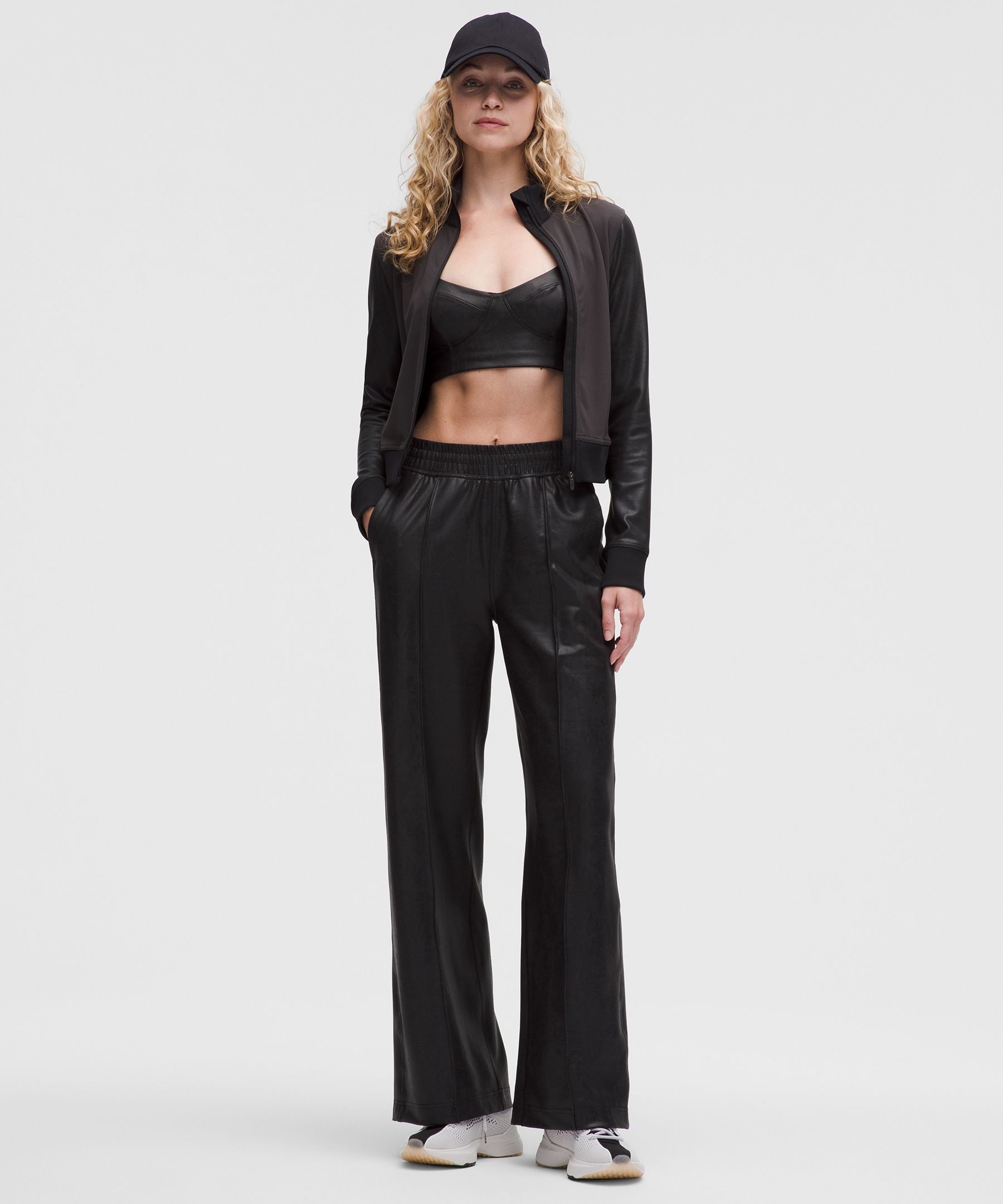 Everlux Relaxed Train Pant *Matte Foil