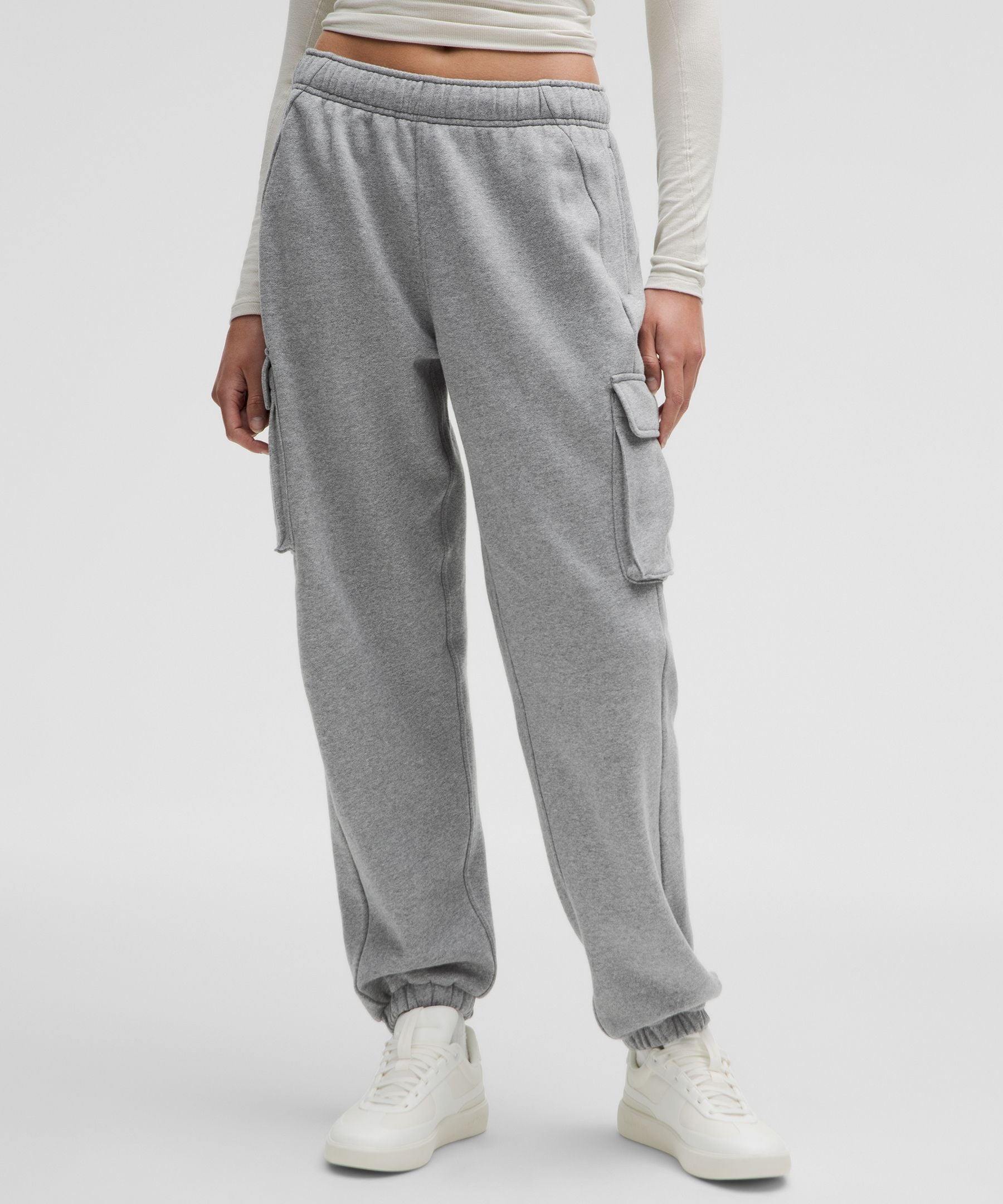 Scuba Mid-Rise Oversized Cargo Jogger *Regular