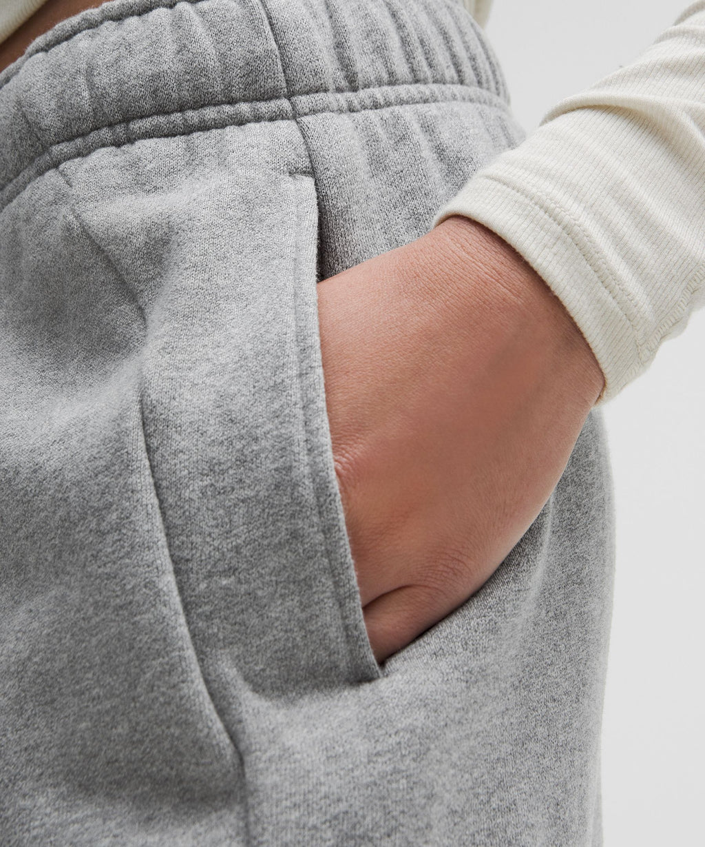 Scuba Mid-Rise Oversized Cargo Jogger *Regular