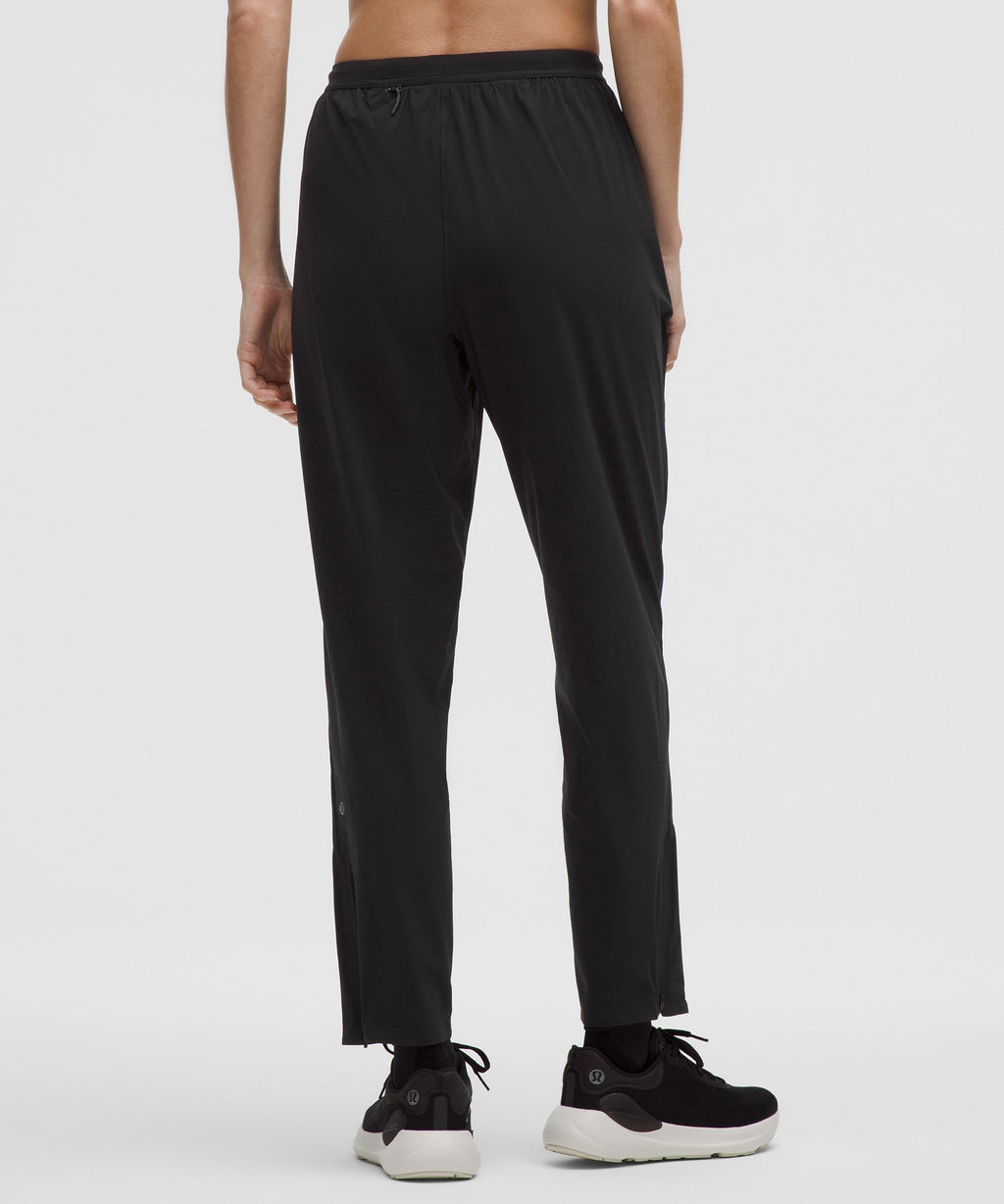 Mile Maker Run Crew Graphic High-Rise Track Pant