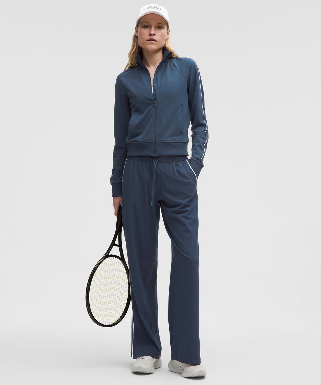 Court Rival Wide-Leg Track Pant *Regular