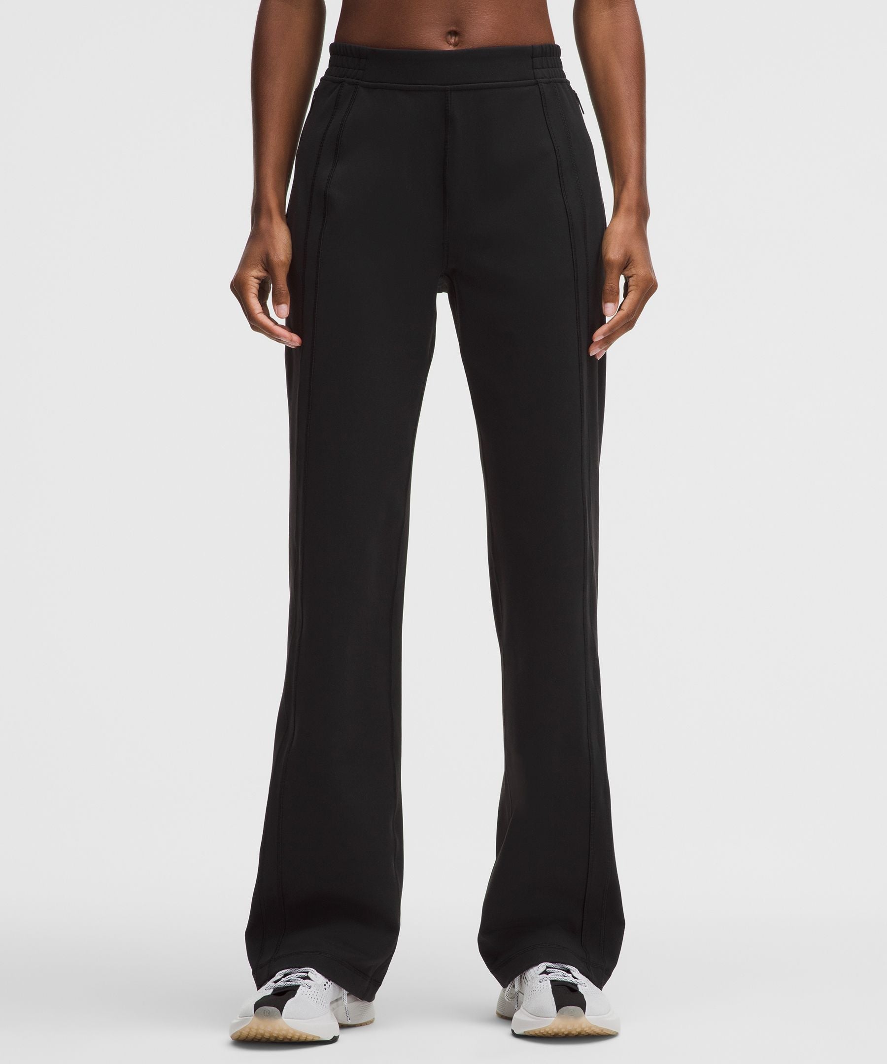 Define Mid-Rise Track Pant *Luon