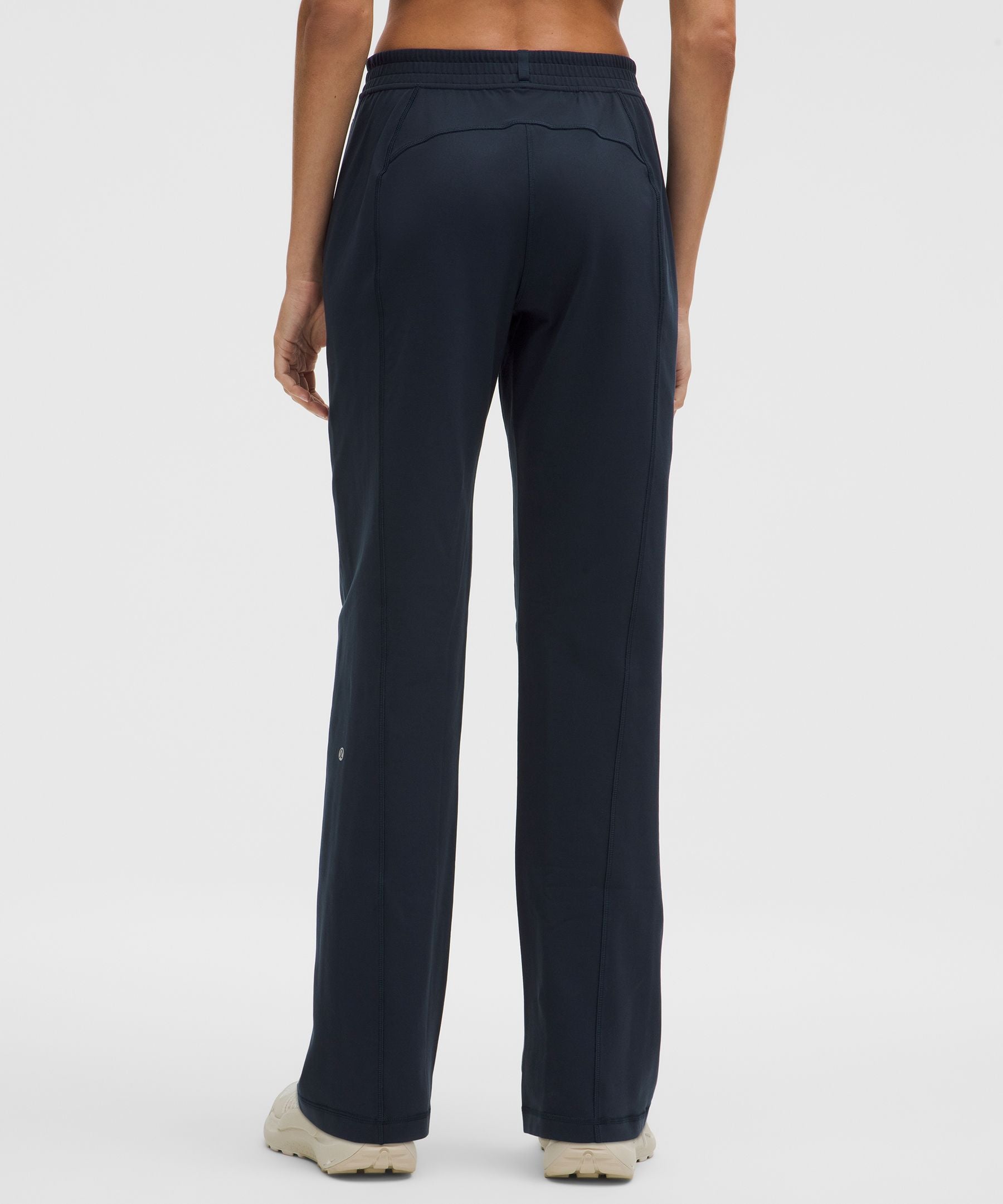 Define Mid-Rise Track Pant *Luon