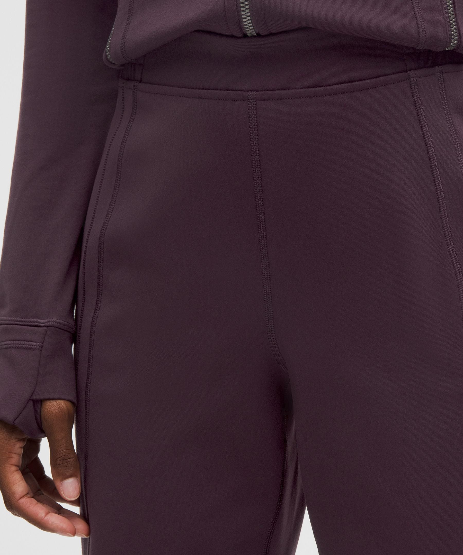 Define Mid-Rise Track Pant *Luon