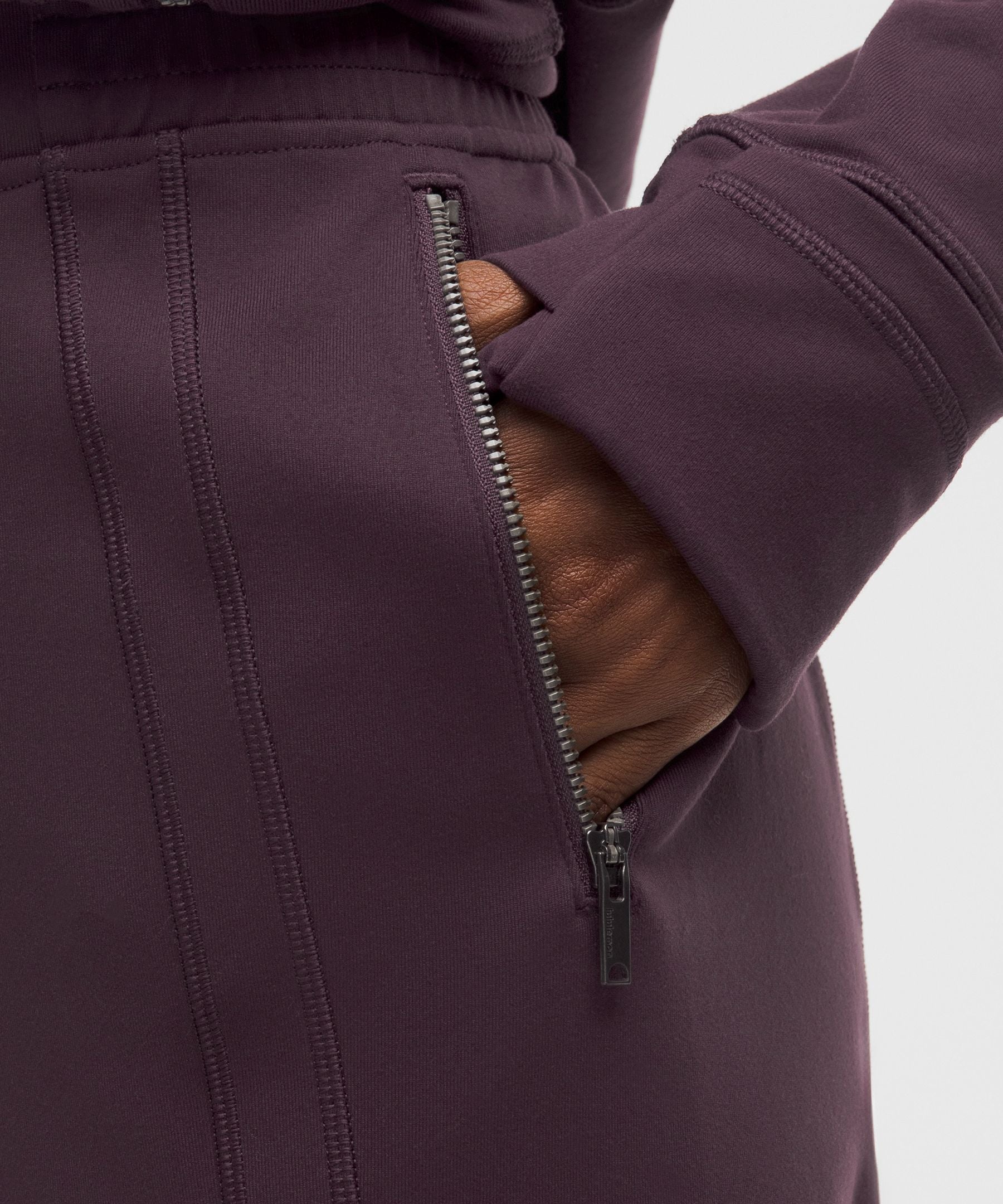 Define Mid-Rise Track Pant *Luon