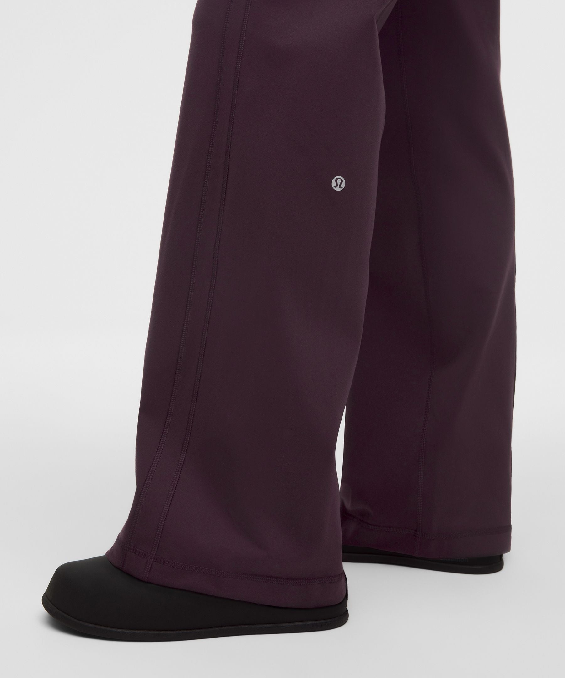 Define Mid-Rise Track Pant *Luon