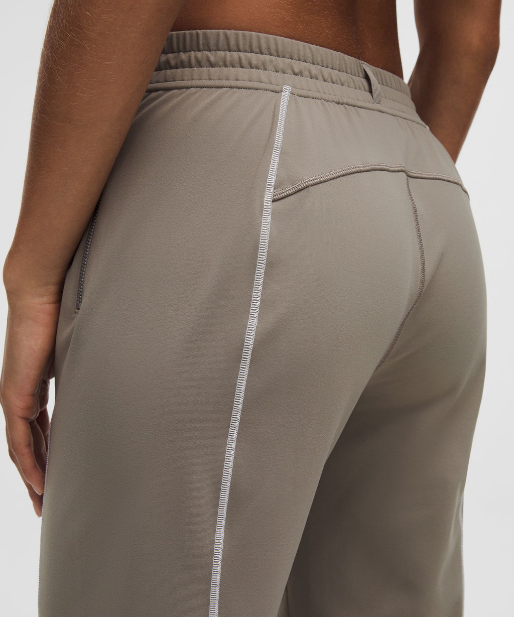 Define Mid-Rise Track Pant *Luon