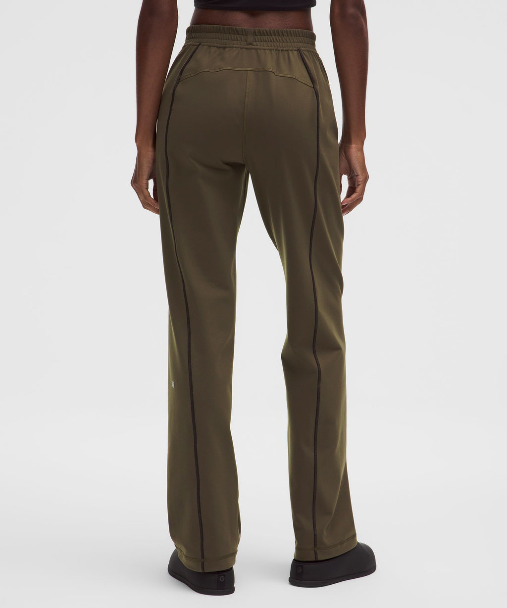 Define Mid-Rise Track Pant *Luon