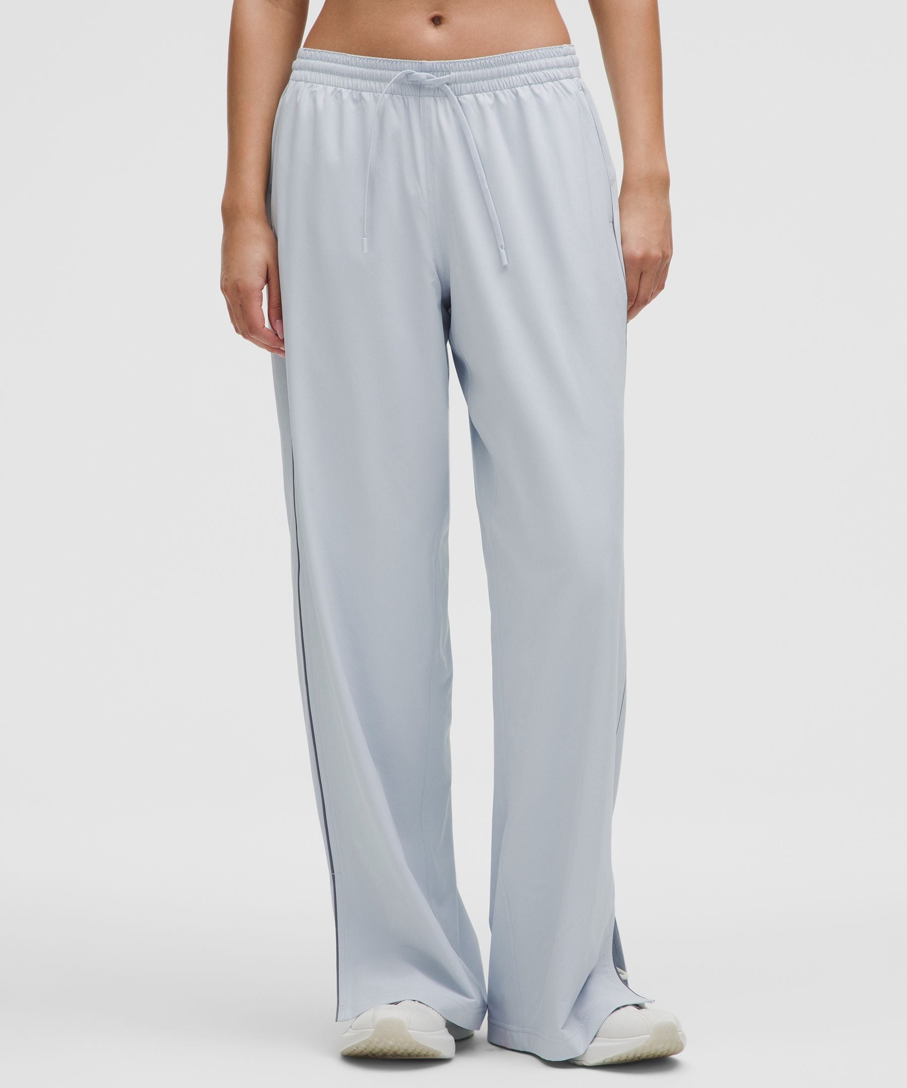 Court Rival Wide-Leg Track Pant *Regular