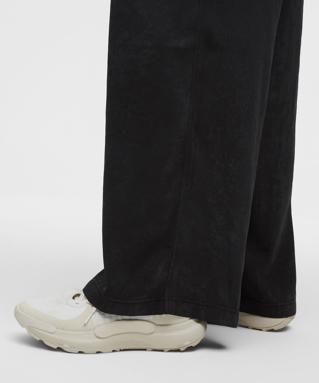 Matte Satin Relaxed-Fit Mid-Rise Cargo Pant