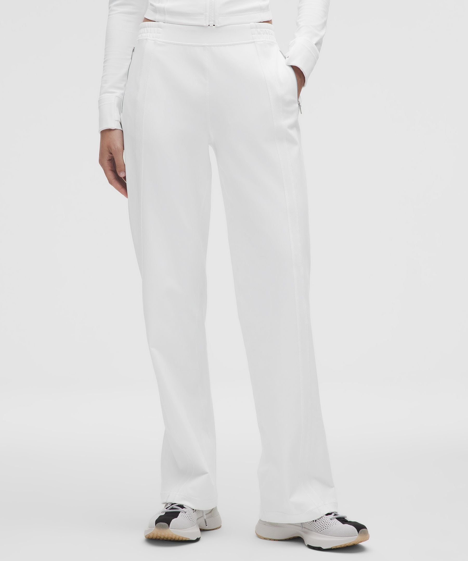 Define Mid-Rise Track Pant *Luon