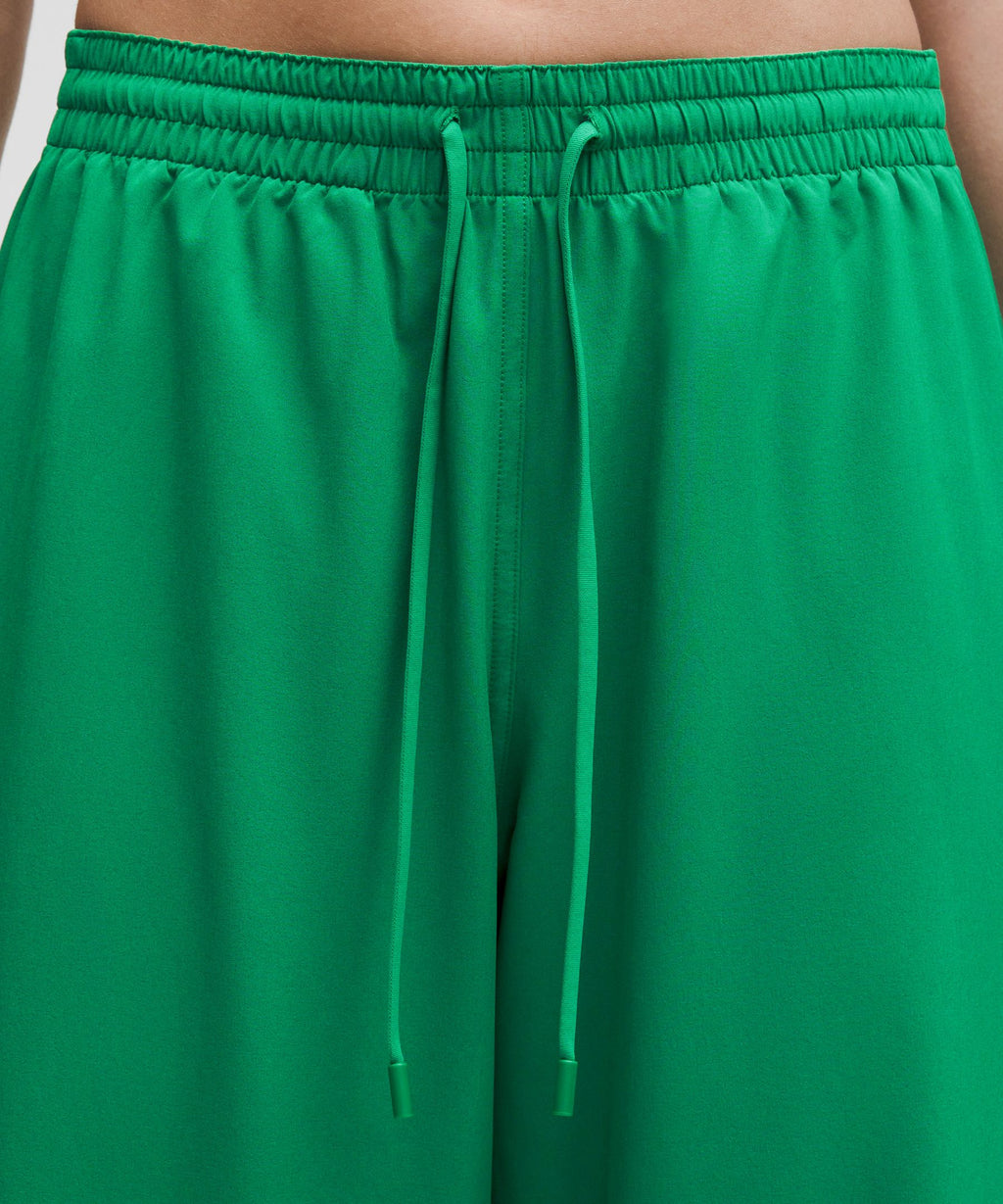 Court Rival Wide-Leg Track Pant *Regular