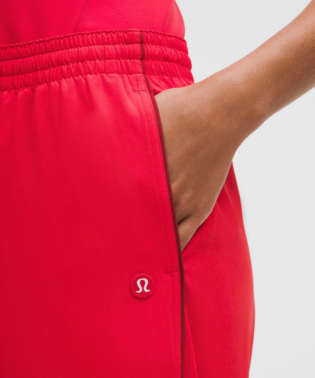 Court Rival Wide-Leg Track Pant Regular *Stitched Logo