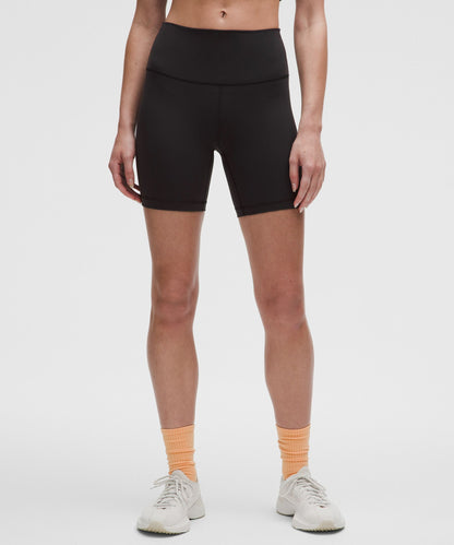 Wunder Train High-Rise Short 6"