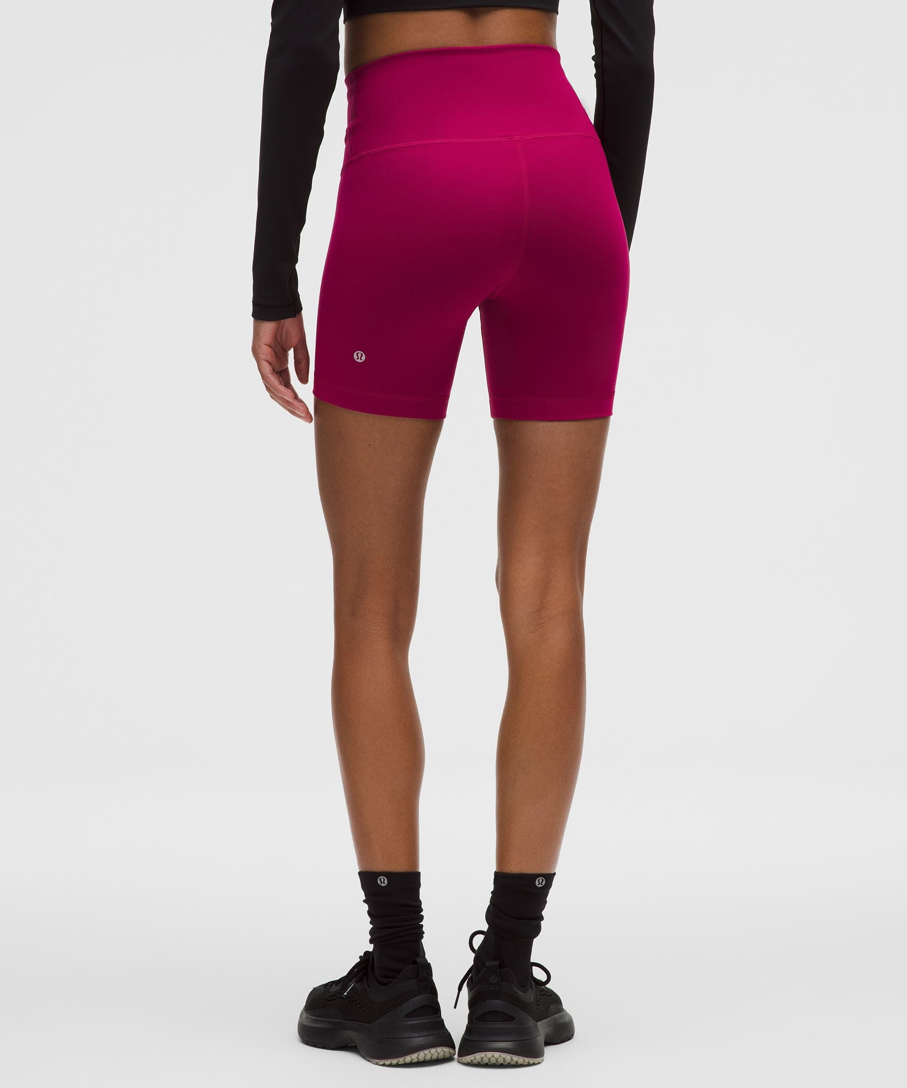 Wunder Train High-Rise Short 6"