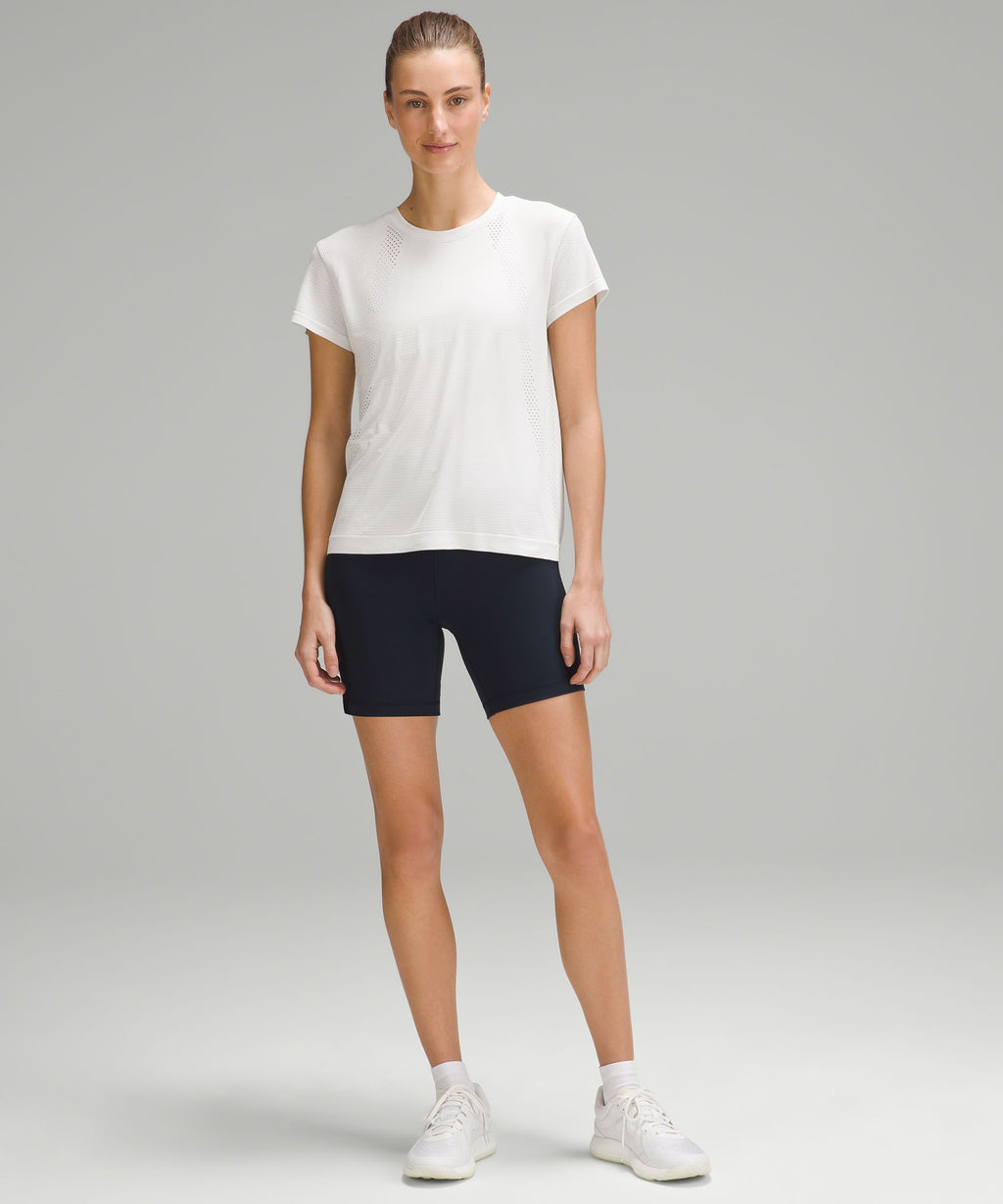 Wunder Train High-Rise Short 6"