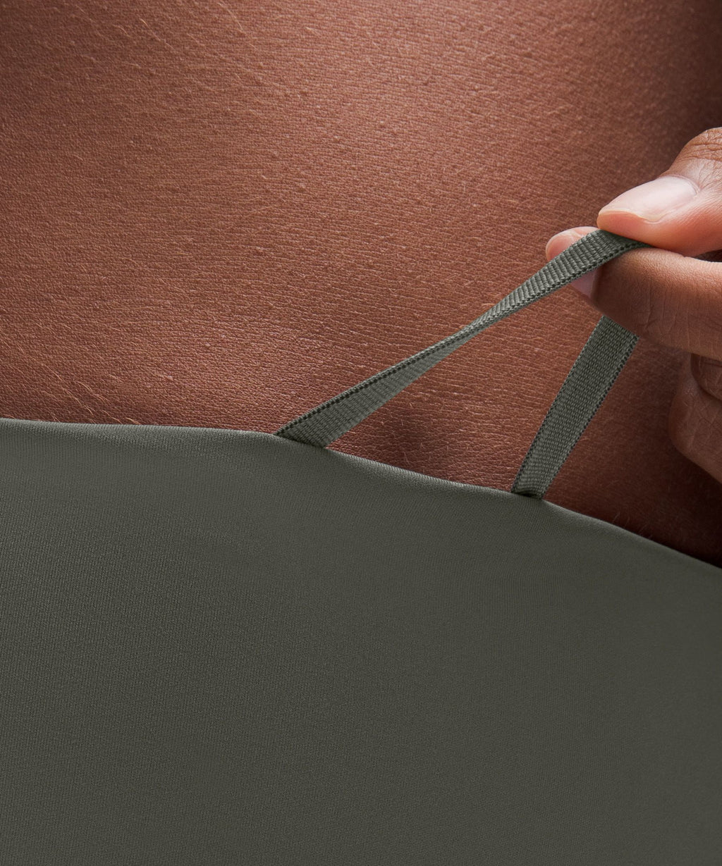 Wunder Train High-Rise Short 6"