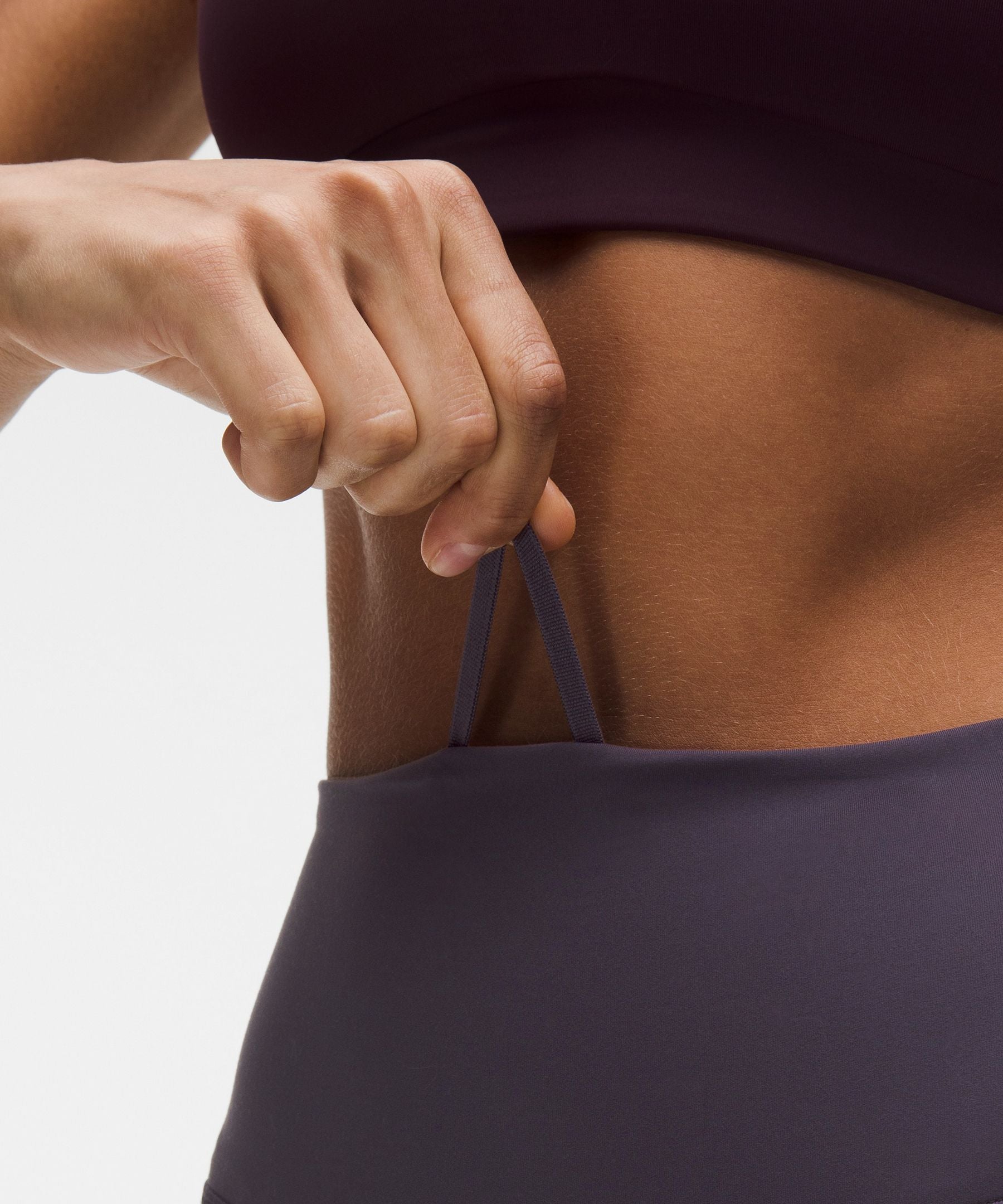 Wunder Train High-Rise Short 6"