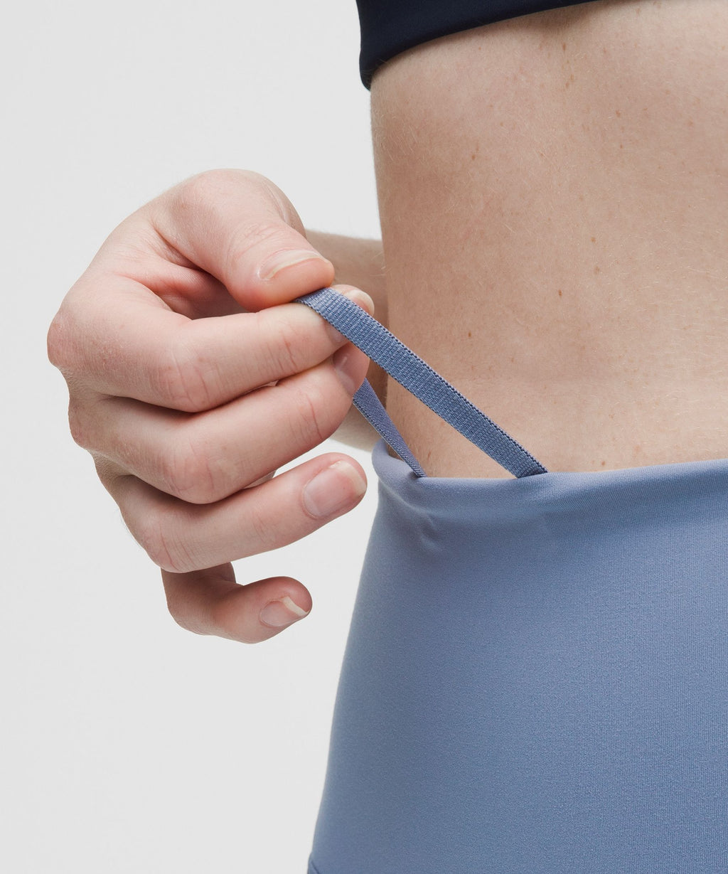 Wunder Train High-Rise Short 6"