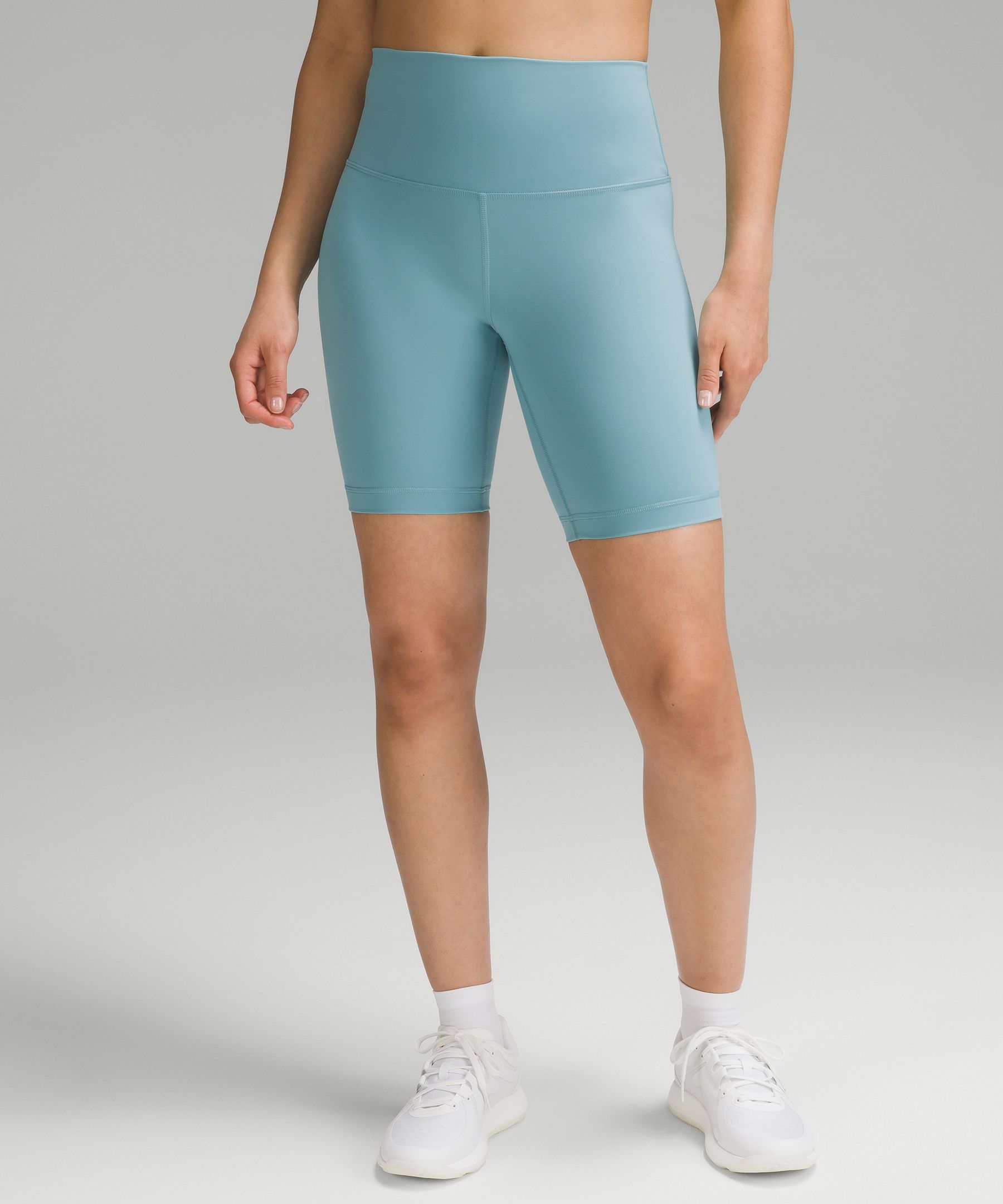 Wunder Train High-Rise Short 8"