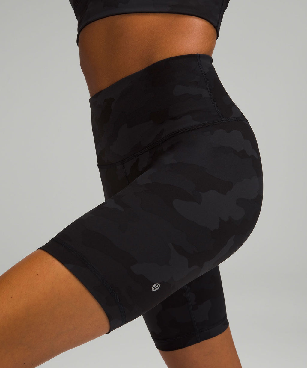 Wunder Train High-Rise Short 8"