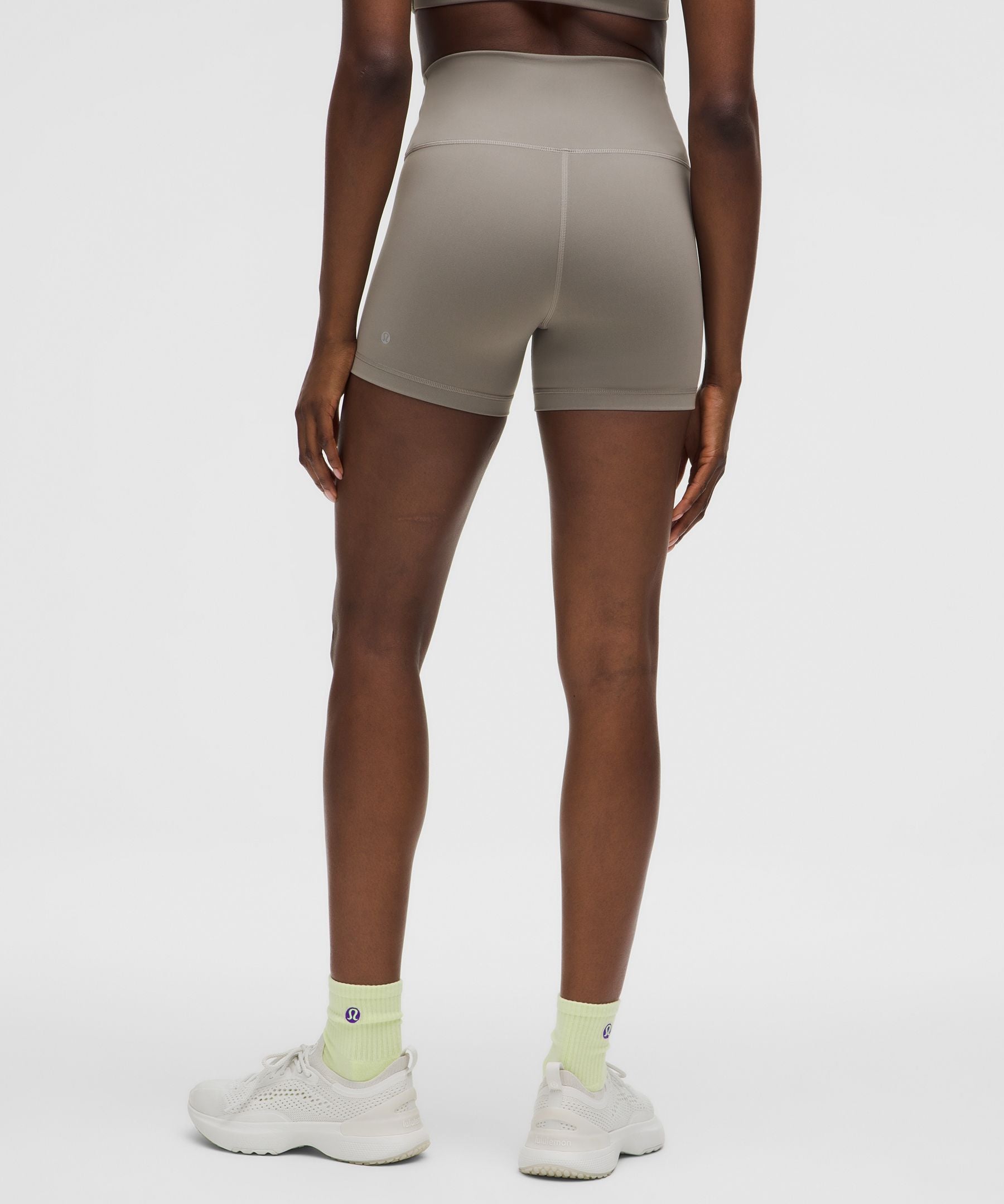 Wunder Train High-Rise Short 4"