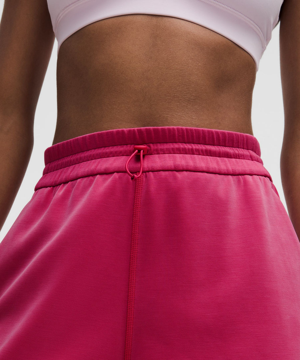 Softstreme High-Rise Short 4"