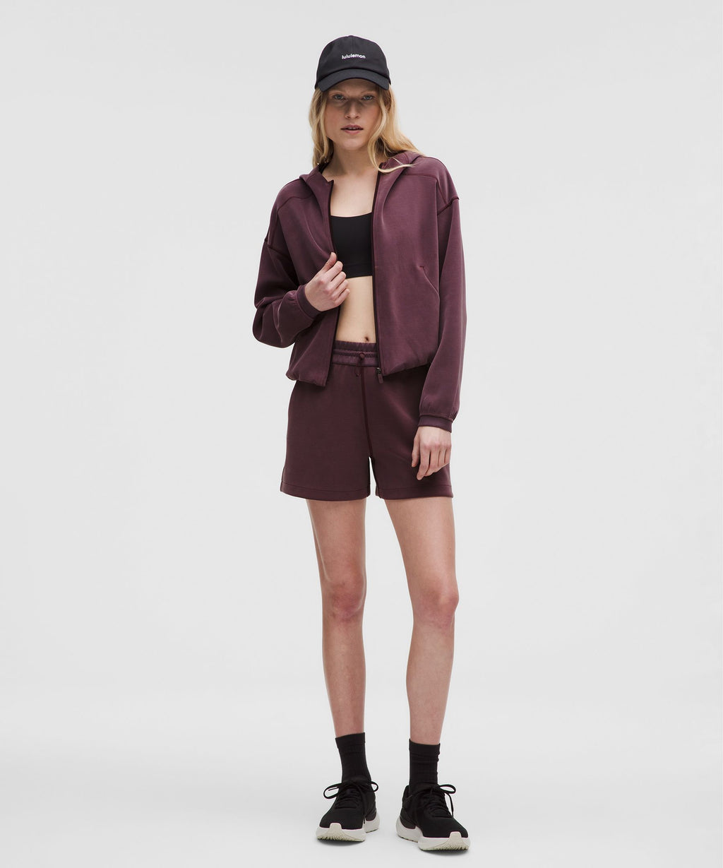 Softstreme High-Rise Short 4"