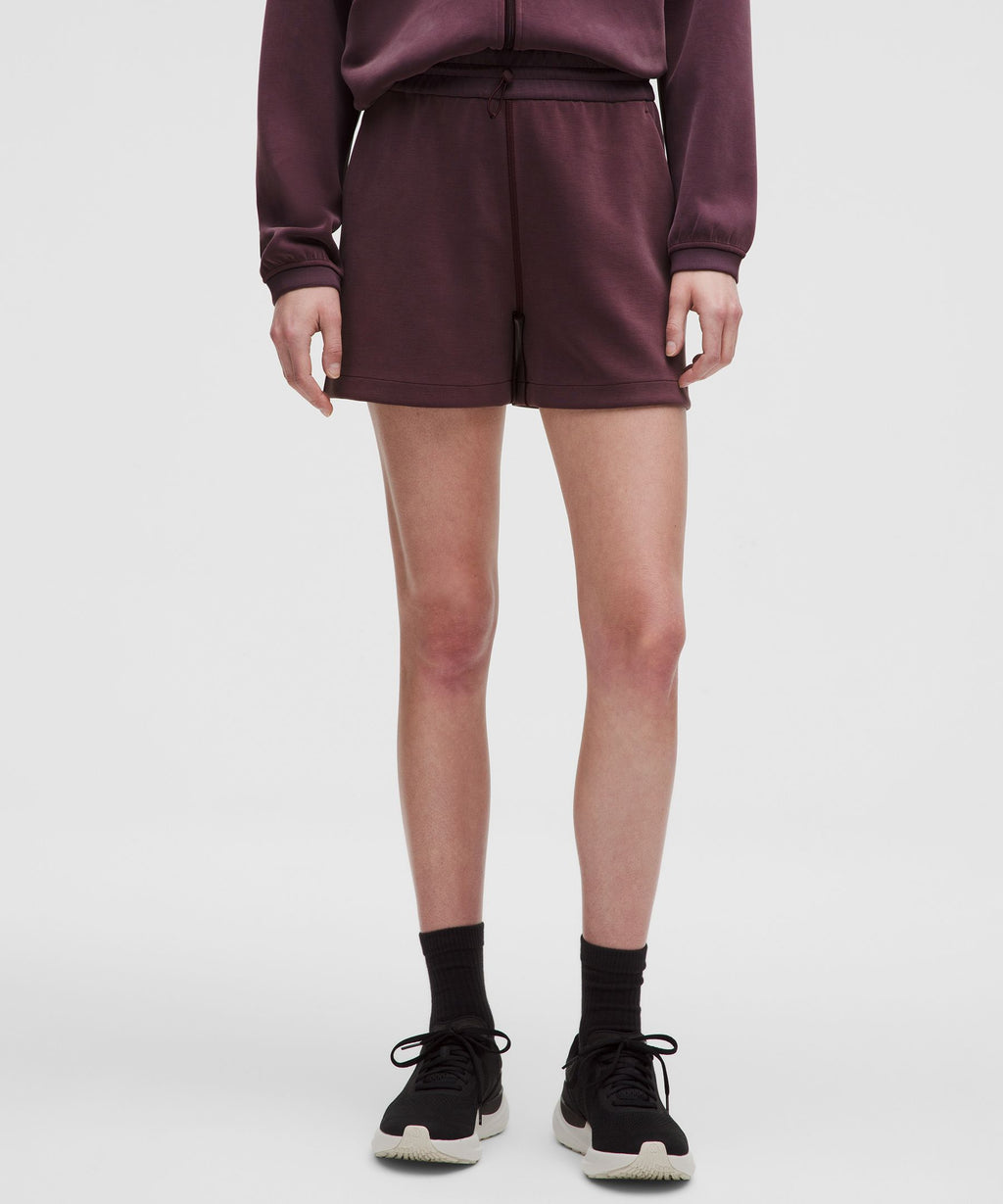 Softstreme High-Rise Short 4"