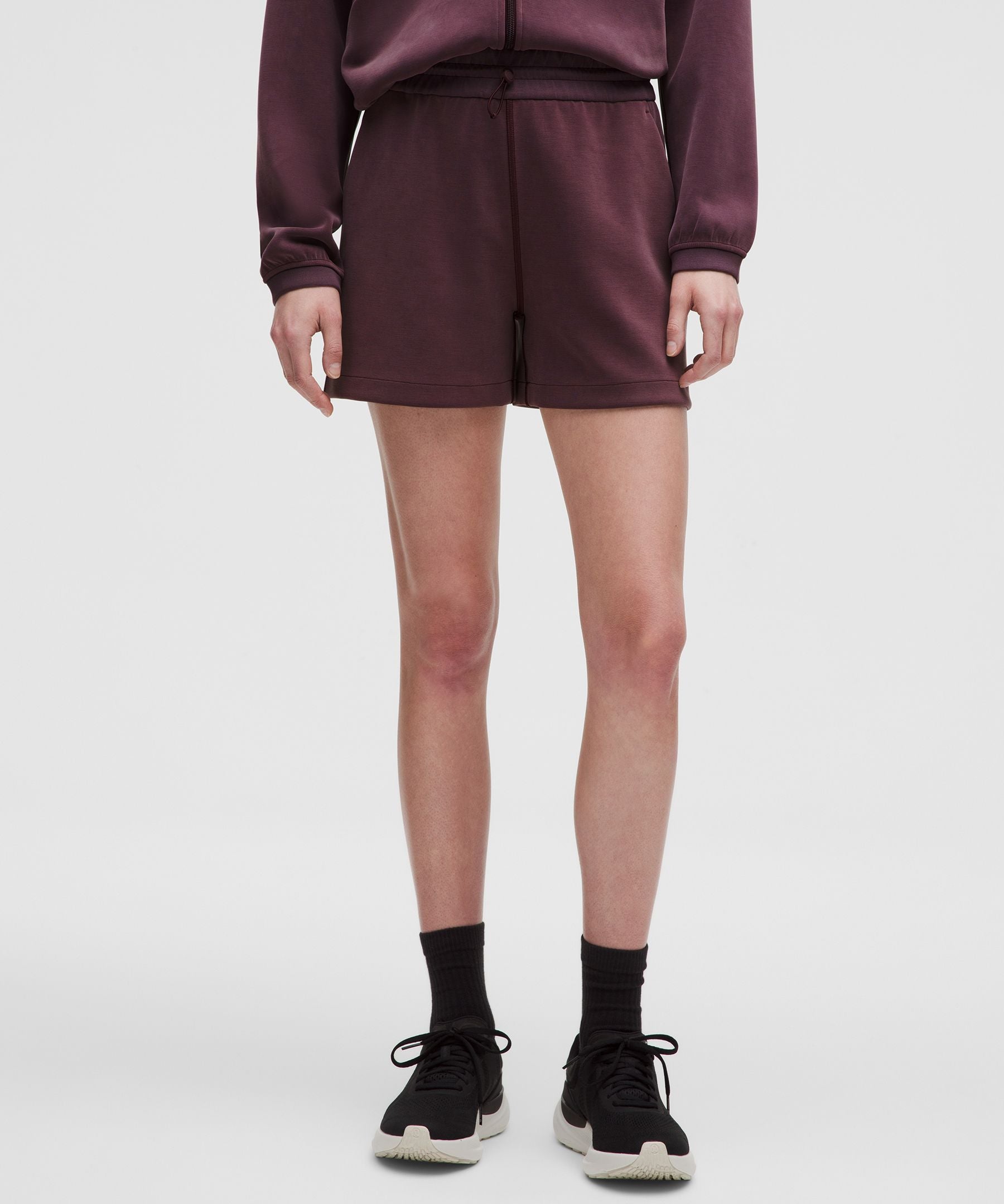 Softstreme High-Rise Short 4"