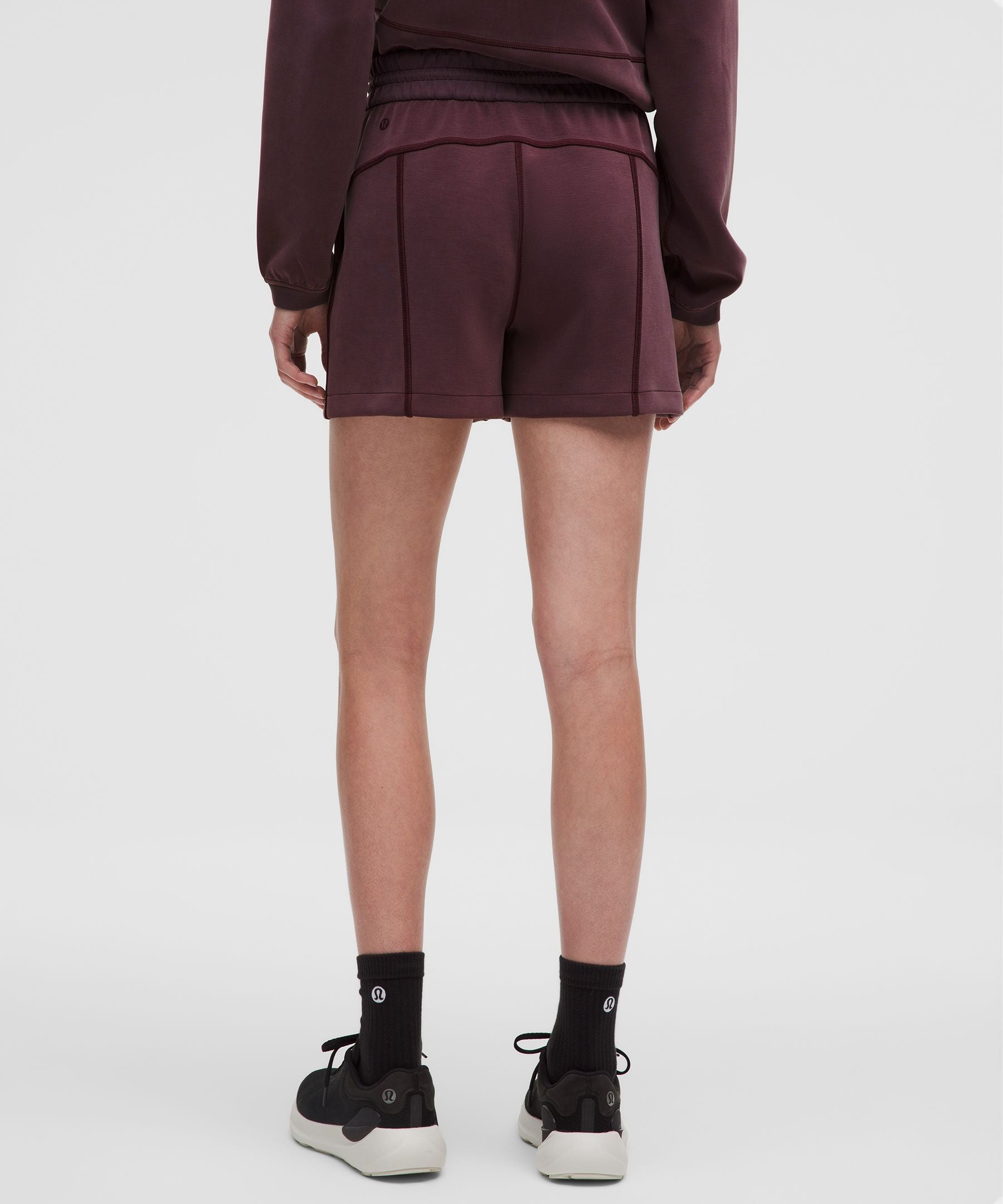 Softstreme High-Rise Short 4"