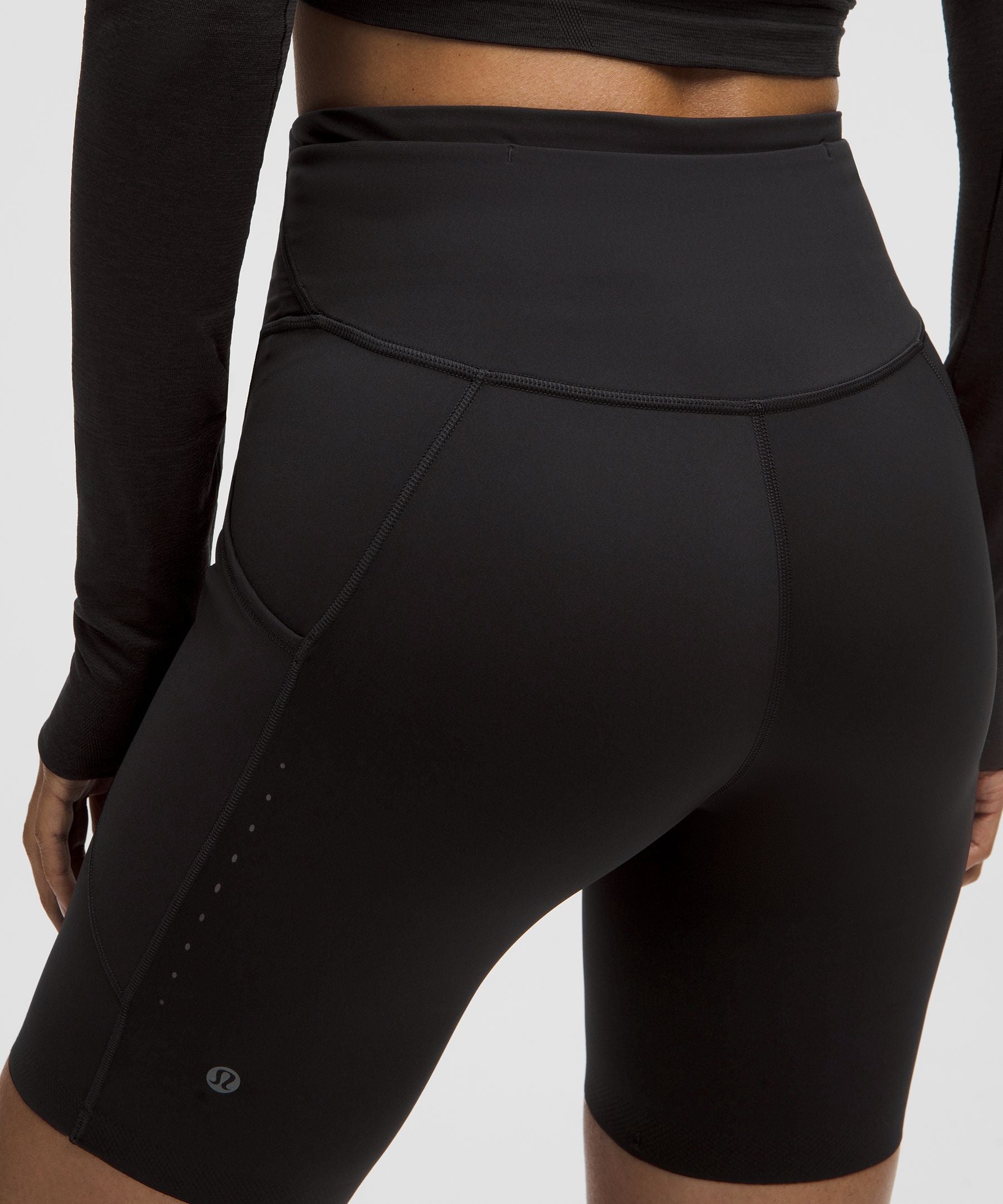 Fast and Free High-Rise Short 8" *5 Pocket