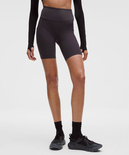 Fast and Free High-Rise Short 8" *5 Pocket