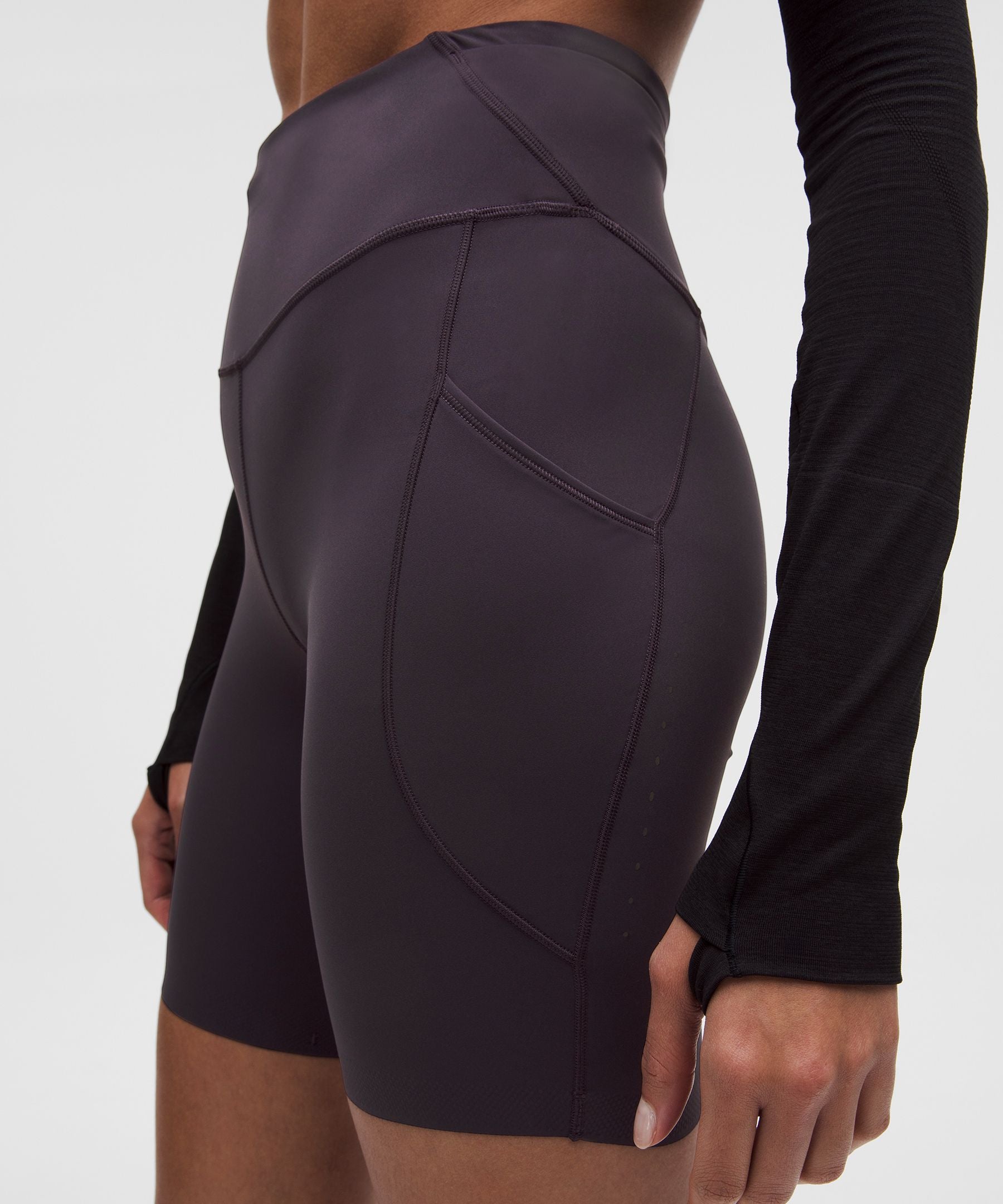 Fast and Free High-Rise Short 8" *5 Pocket