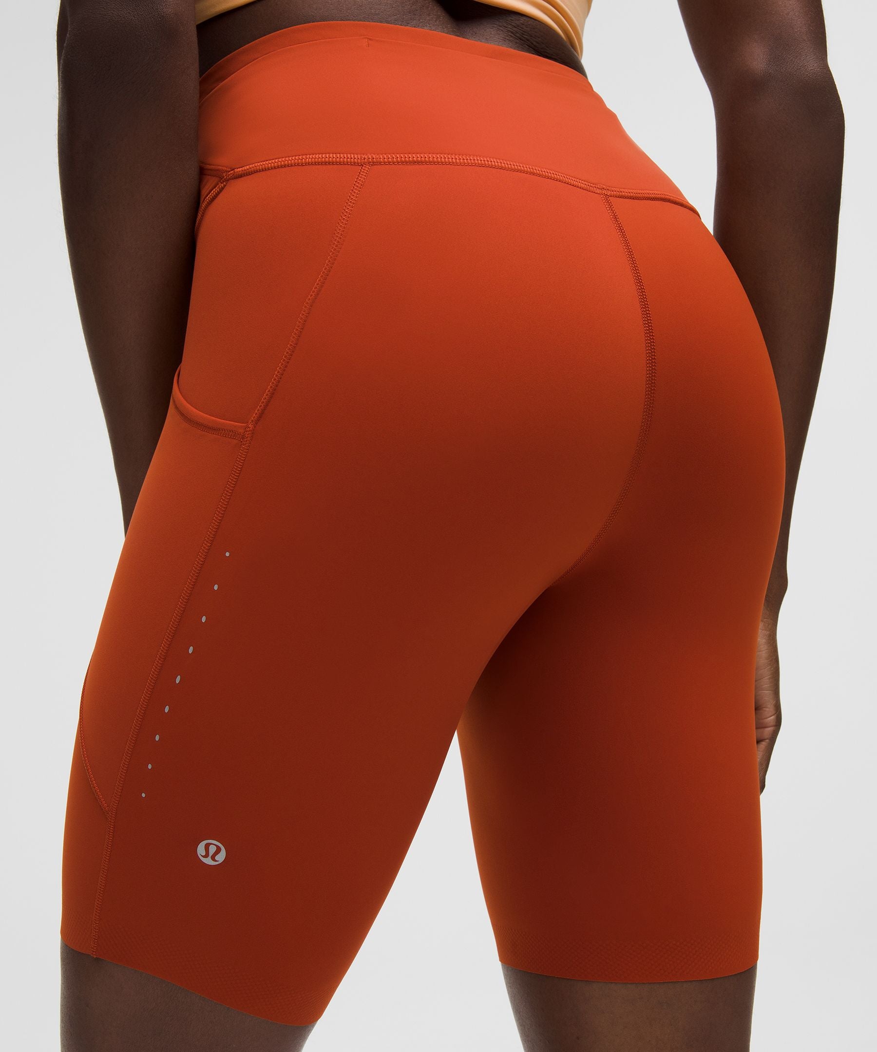 Fast and Free High-Rise Short 8" *5 Pocket