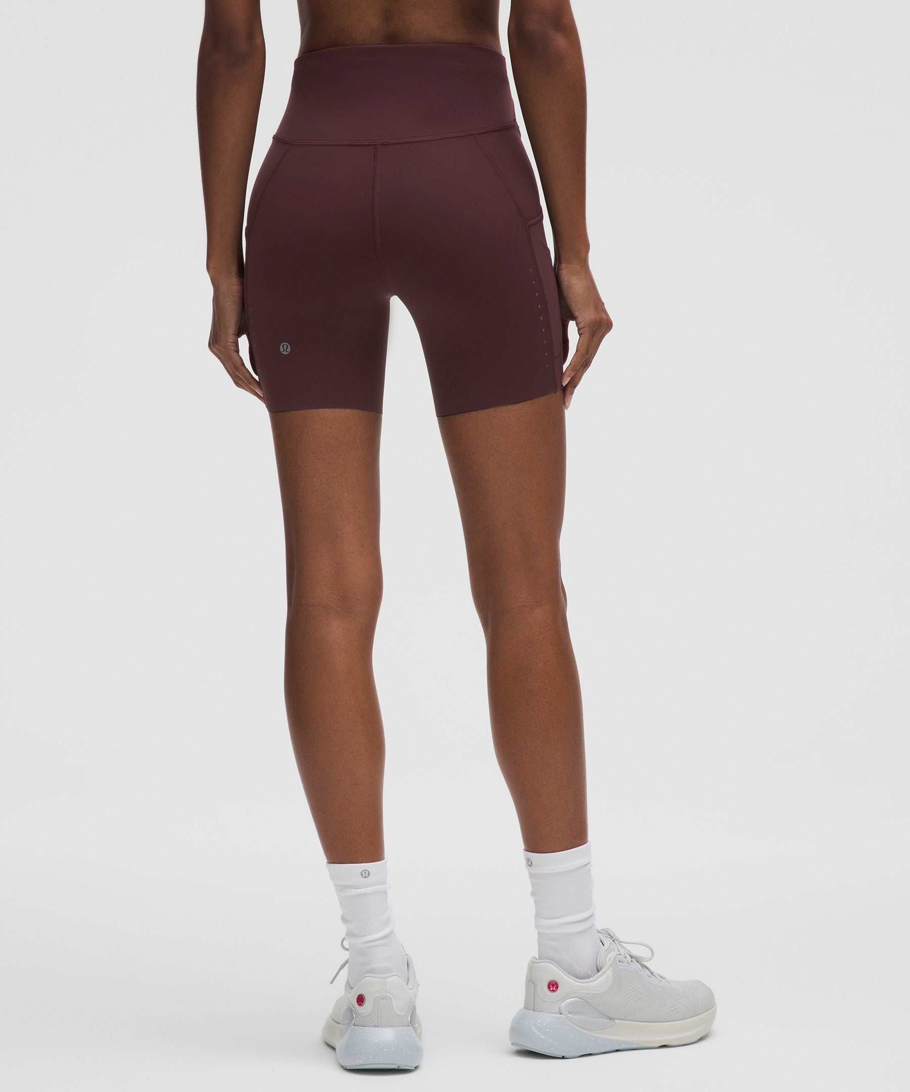 Fast and Free High-Rise Short 6" *5 Pocket