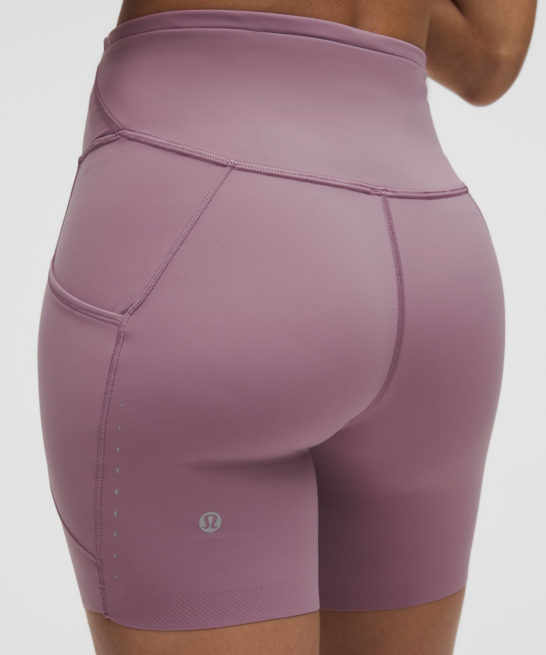 Fast and Free High-Rise Short 6" *5 Pocket