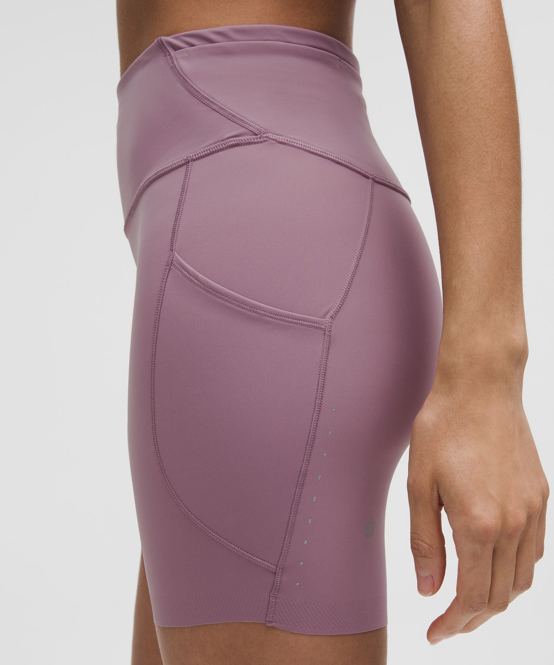 Fast and Free High-Rise Short 6" *5 Pocket