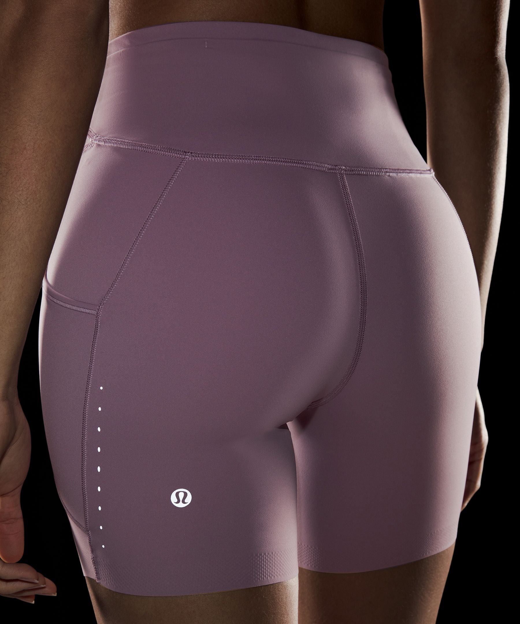 Fast and Free High-Rise Short 6" *5 Pocket