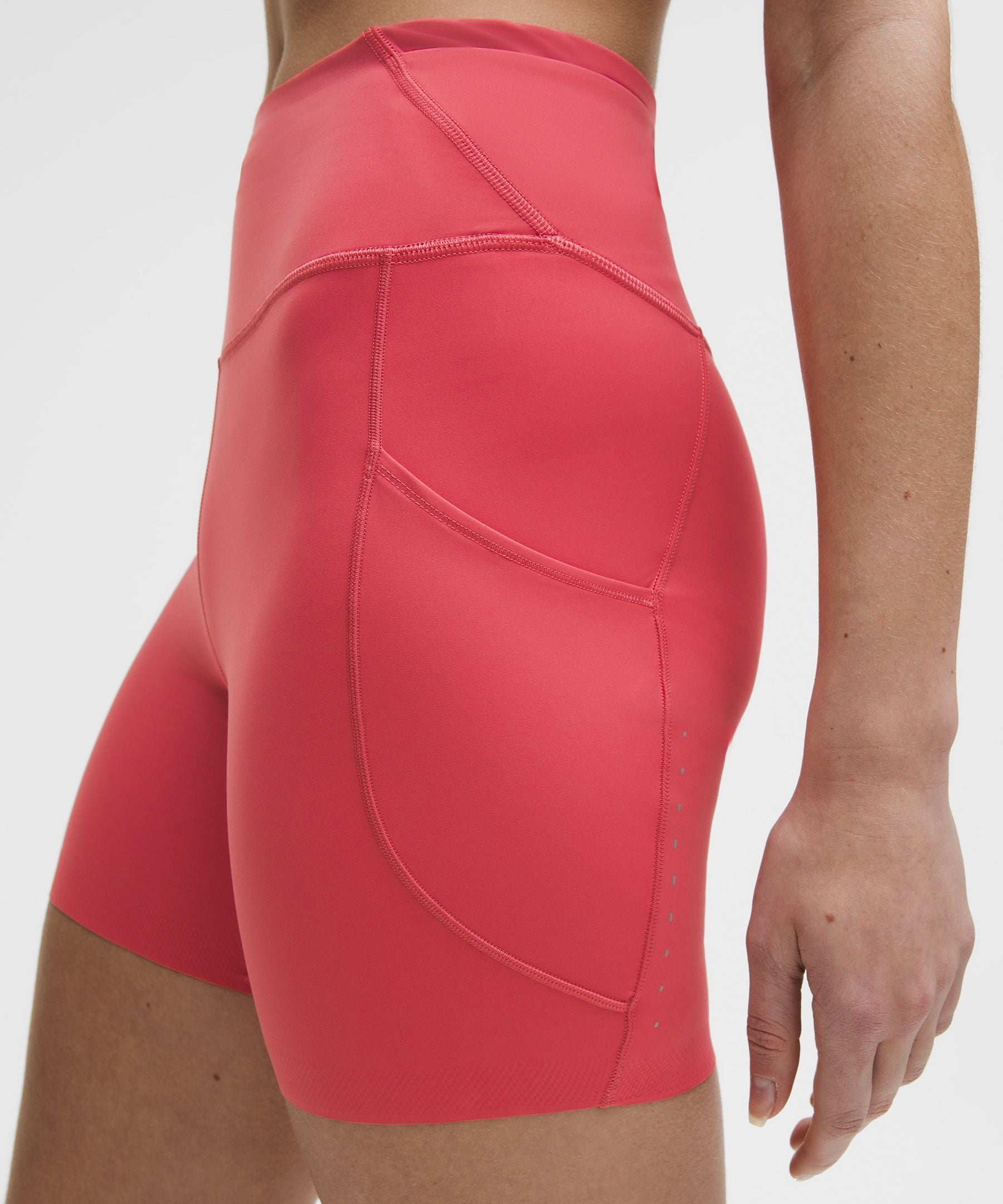 Fast and Free High-Rise Short 6" *5 Pocket