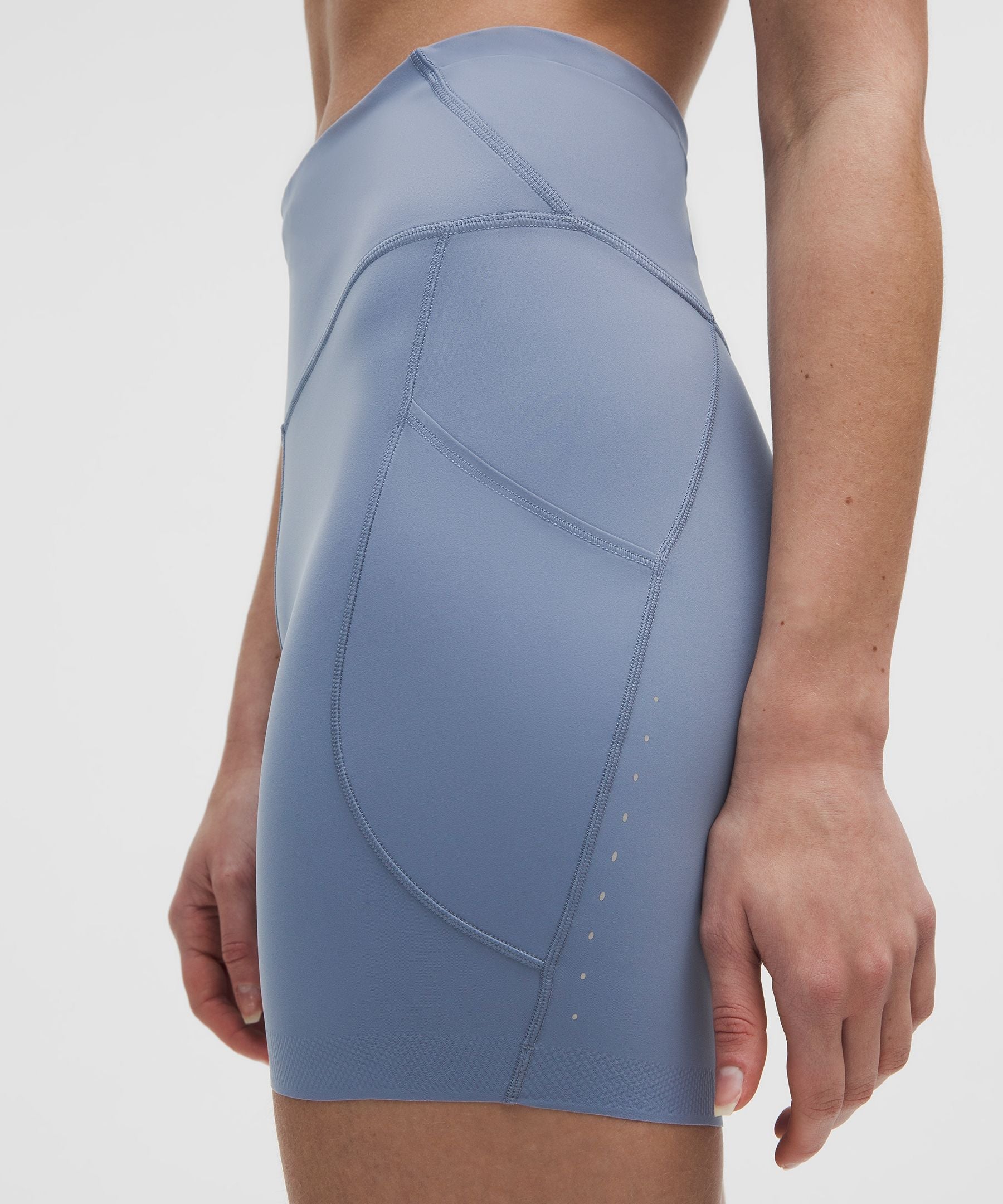 Fast and Free High-Rise Short 6" *5 Pocket