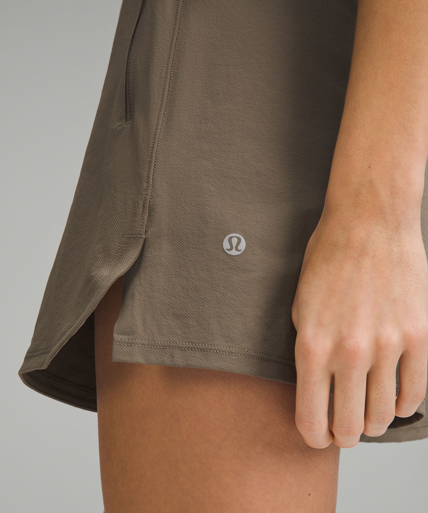 License to Train High-Rise Short 4"