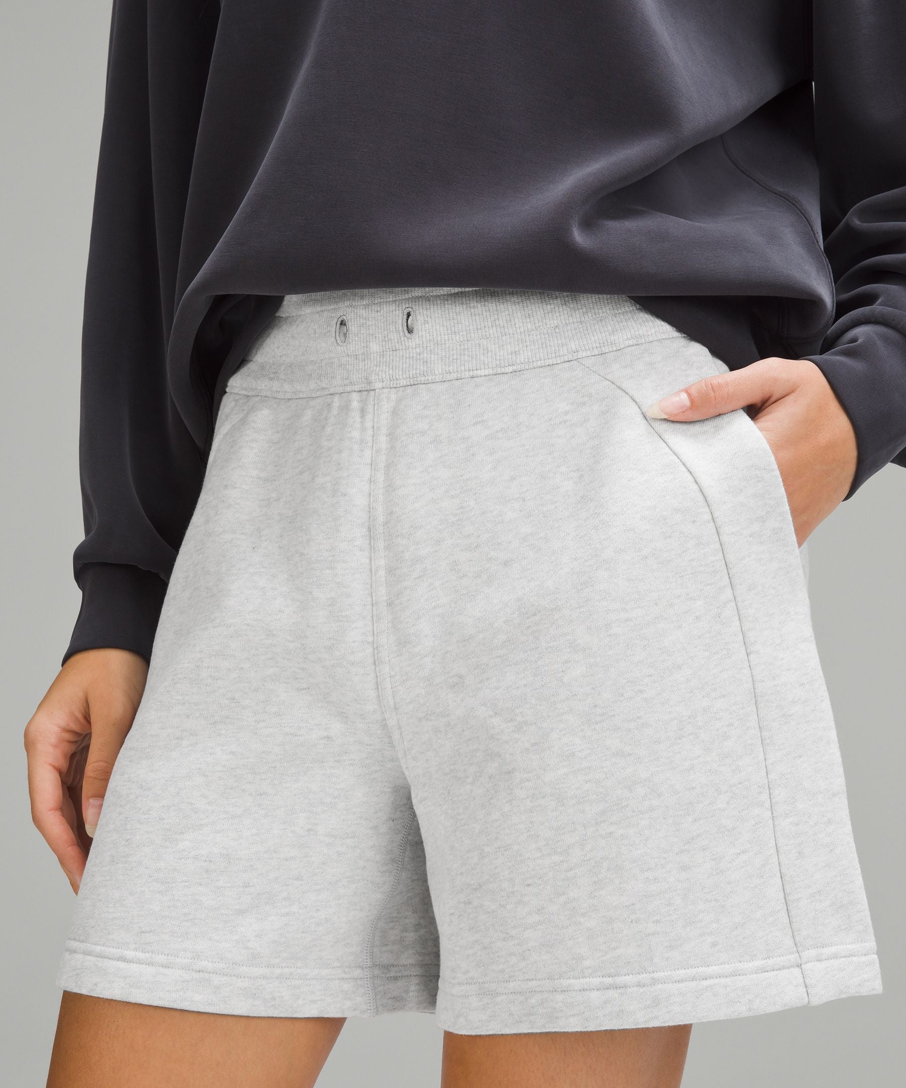 Scuba High-Rise Short 5"