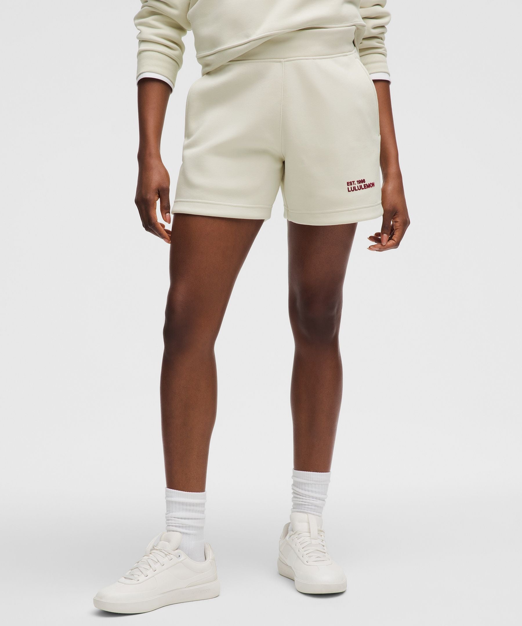 Heavyweight Fleece Sweatshort 5"