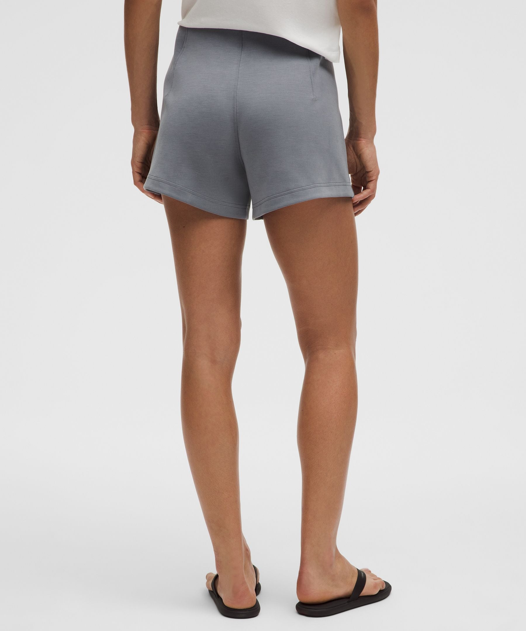 Softstreme Kick-Flare Mid-Rise Short 4"