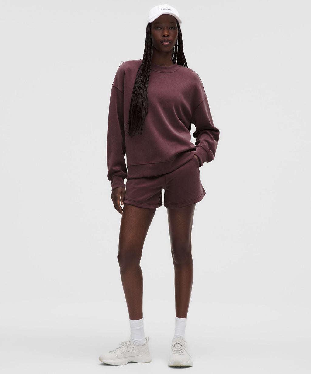 Softstreme Kick-Flare Mid-Rise Short 4"