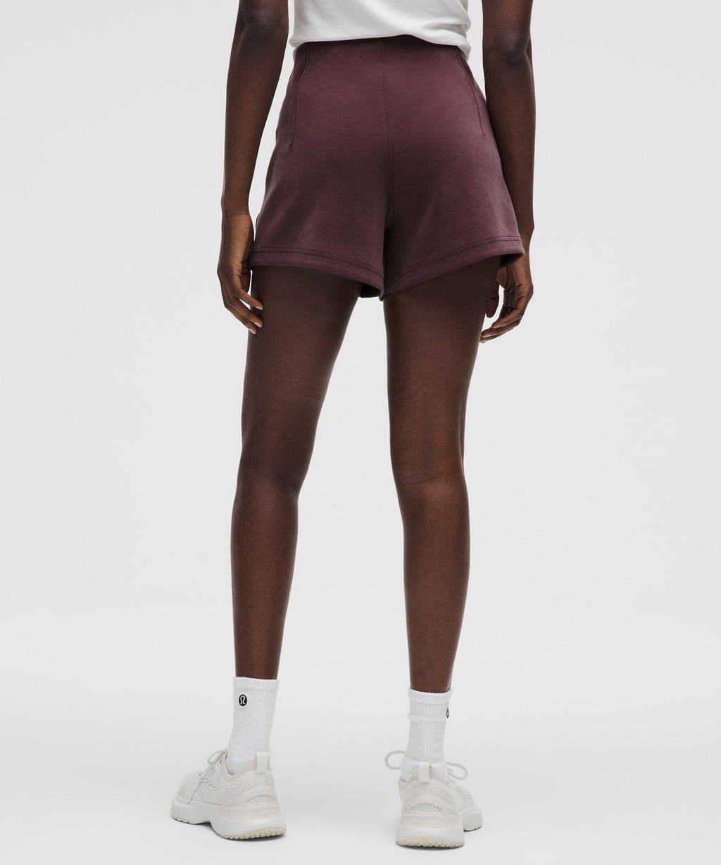 Softstreme Kick-Flare Mid-Rise Short 4"