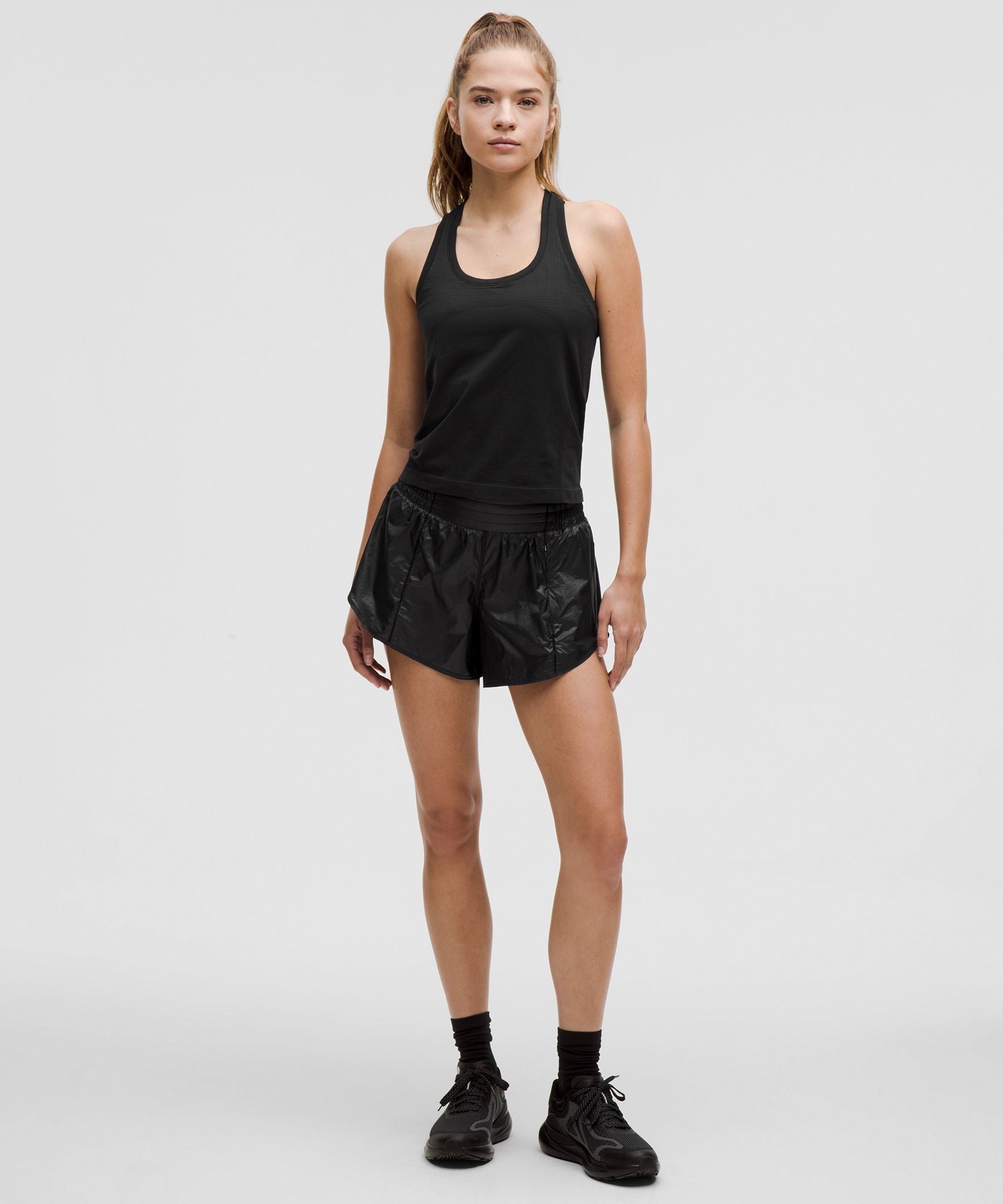 Hotty Hot High-Rise Lined Short 4" *Matte Sheen