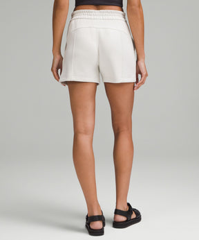 Softstreme High-Rise Short 4"